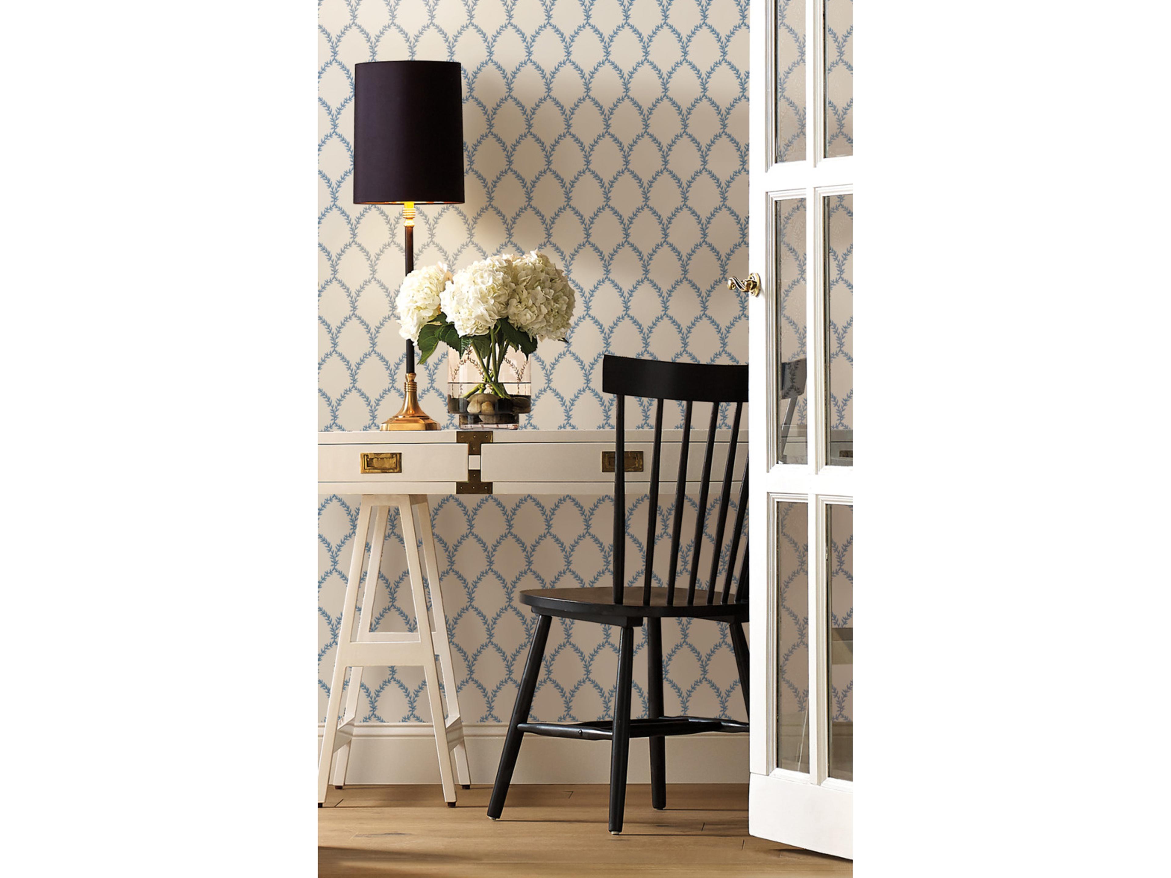 Blue / White Laurel Wallpaper