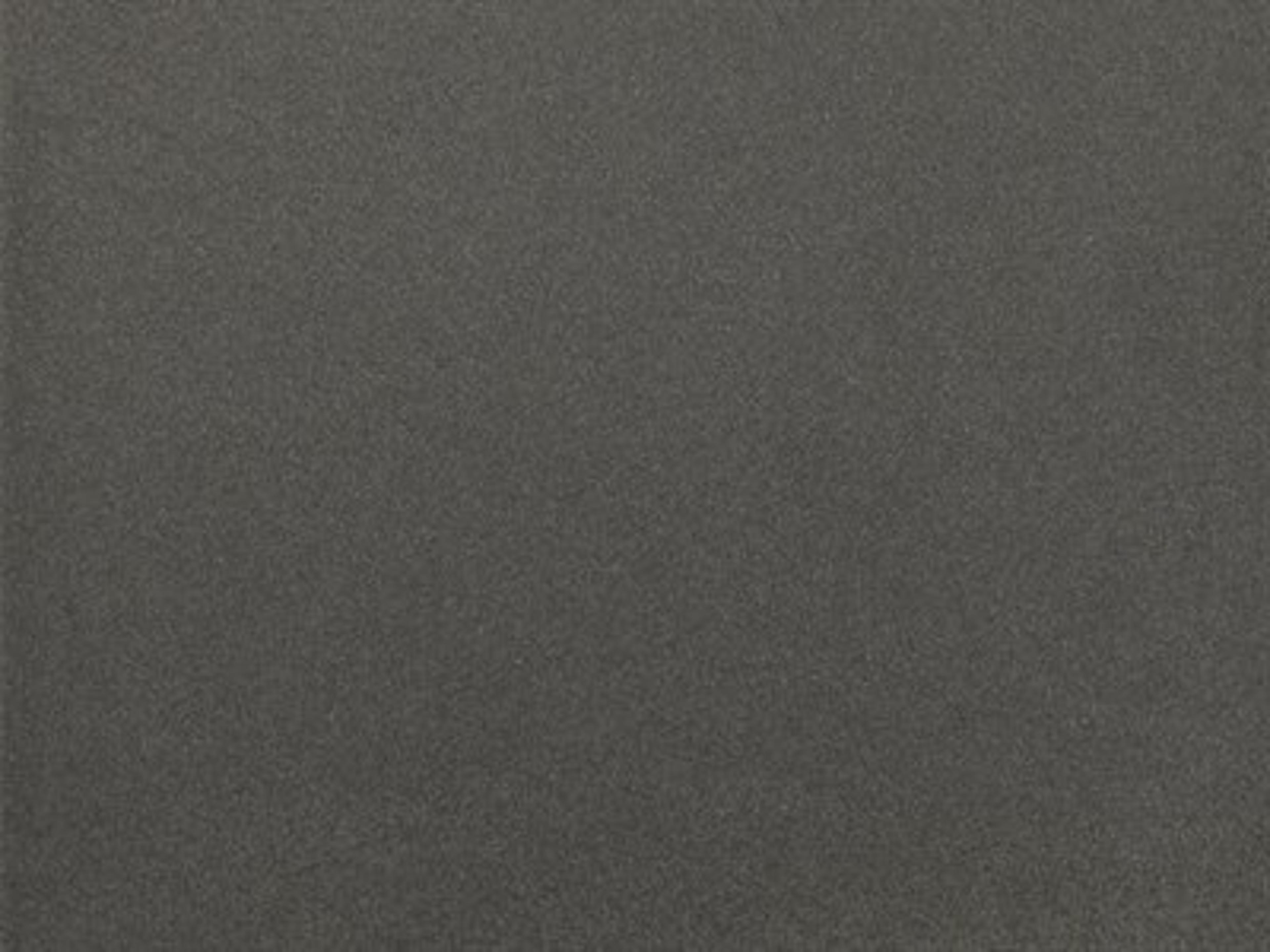 Base Finish: Grafite Metal