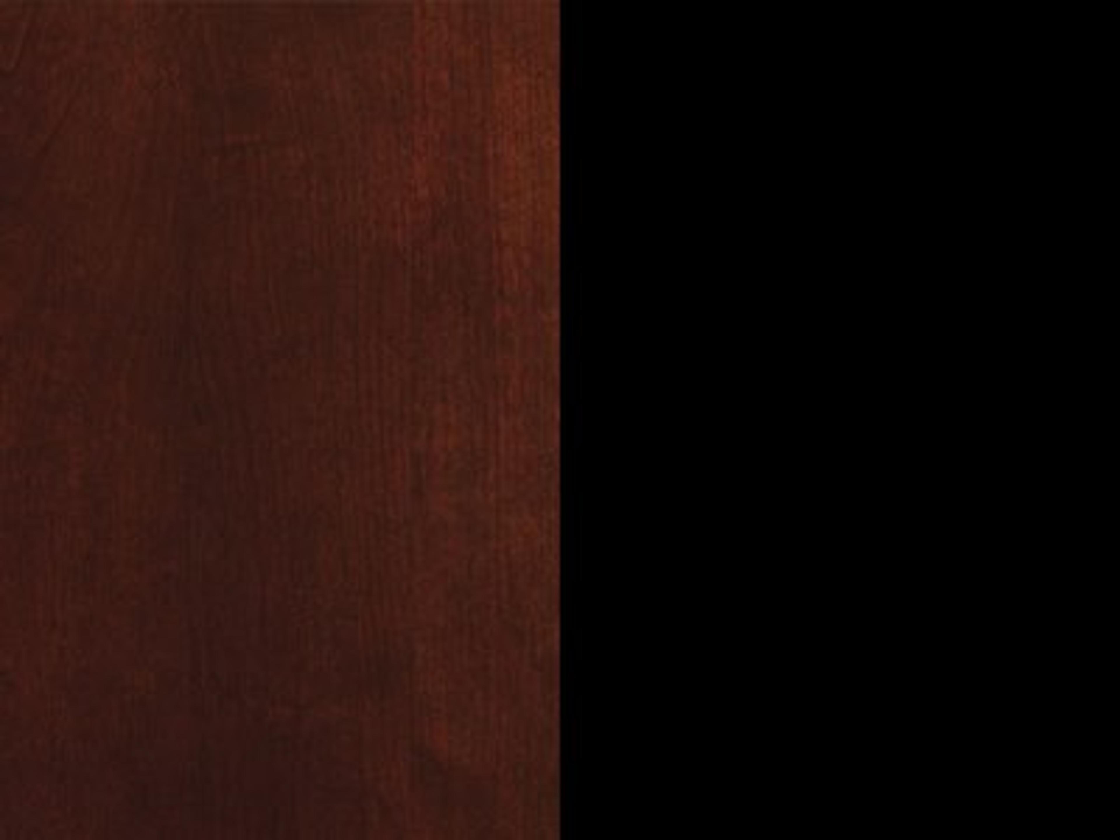 Finish: Cognac Cherry Top with Black Base