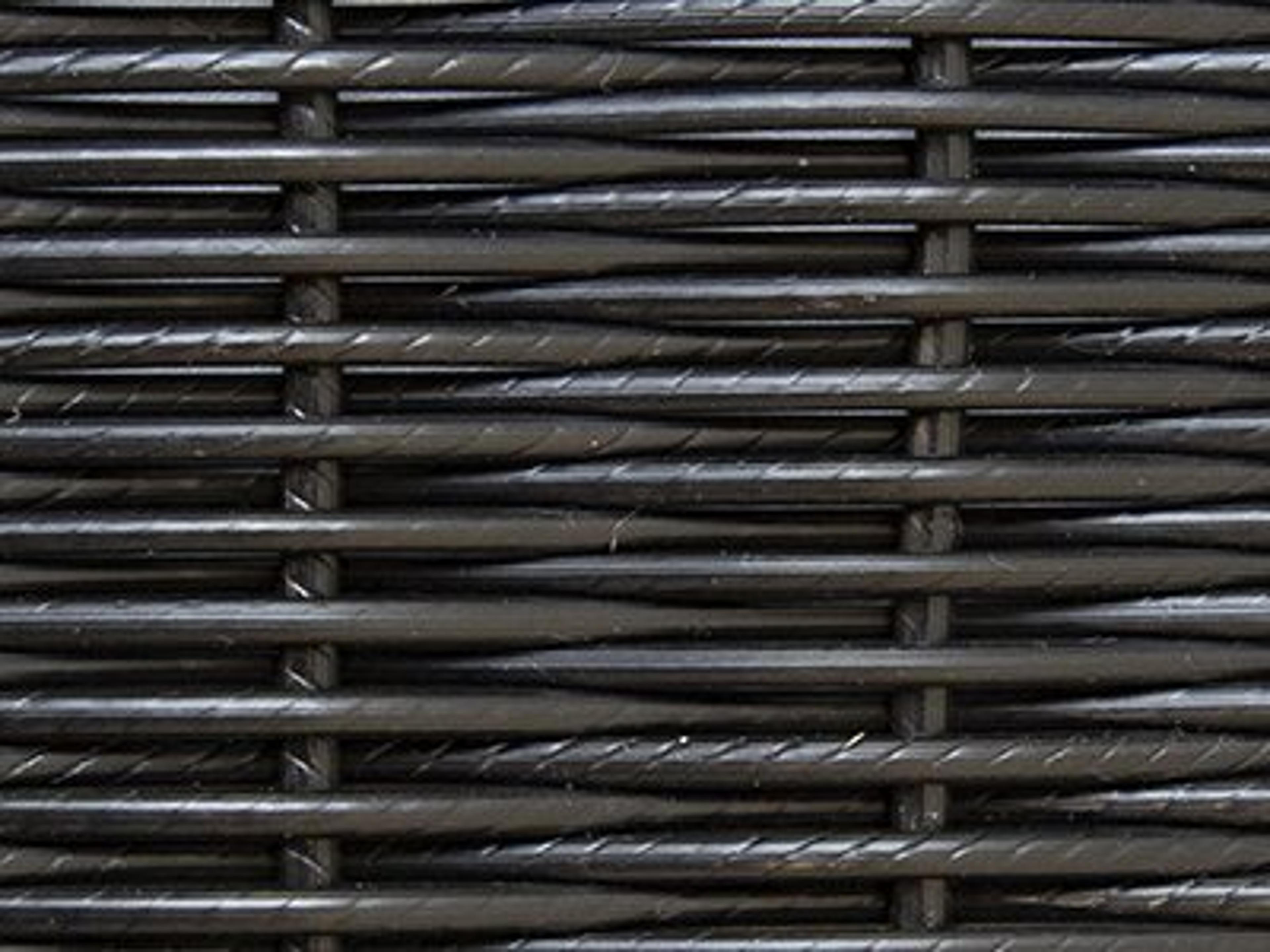 Seating Frame Finish: Black Weave