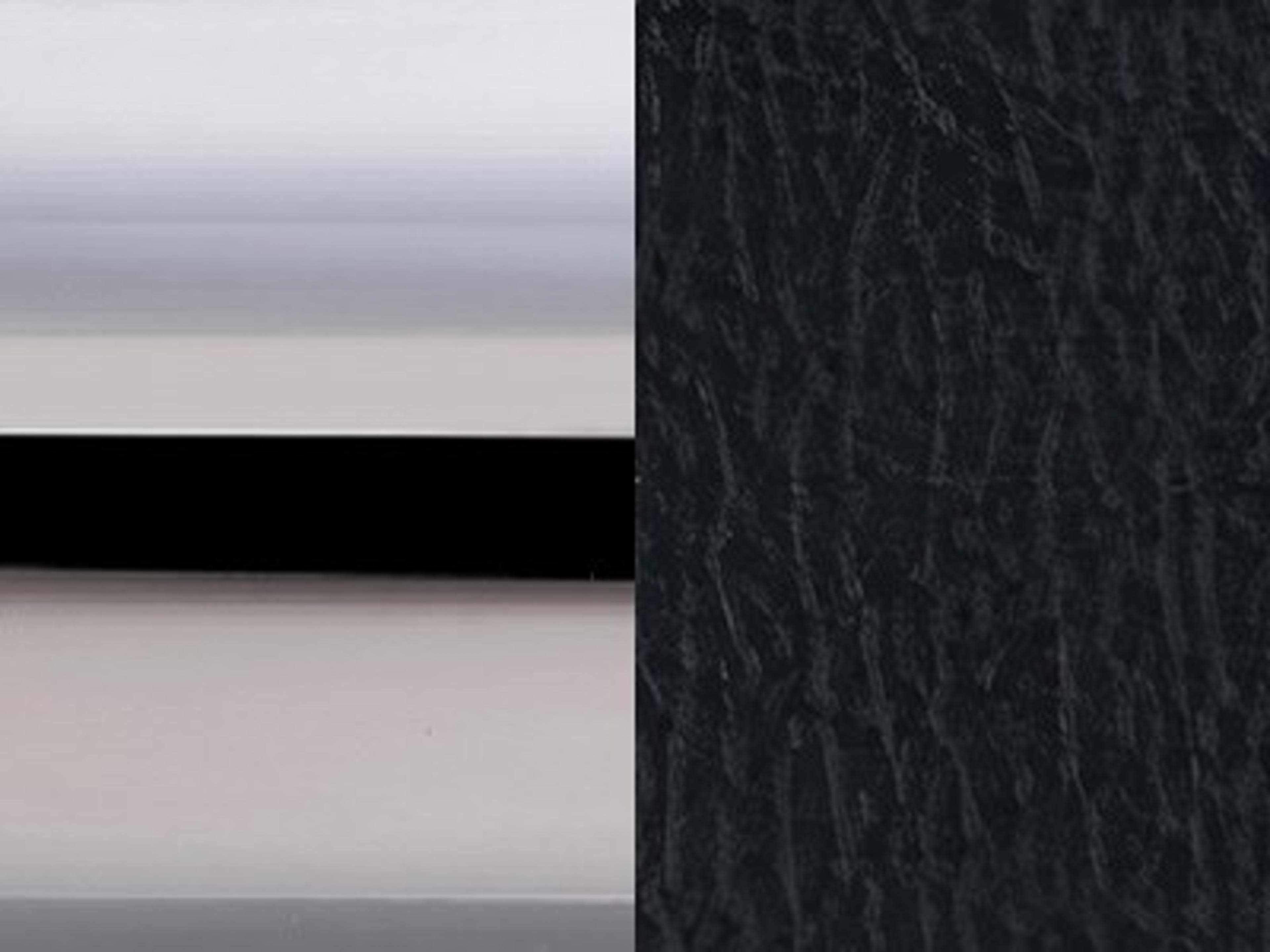 Finish: Chromed Metal / Black Soft Leather