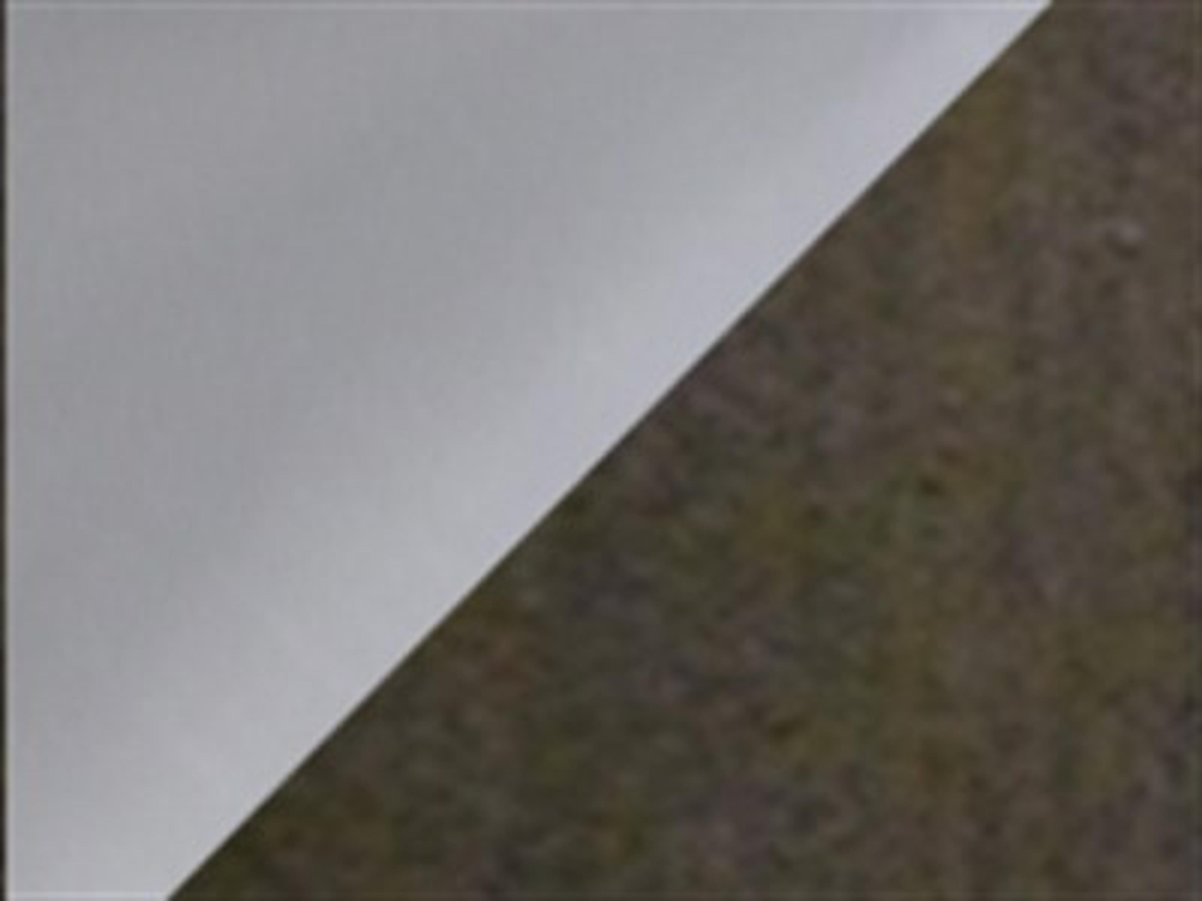 Table Finish: Brushed Aluminum and Wenge