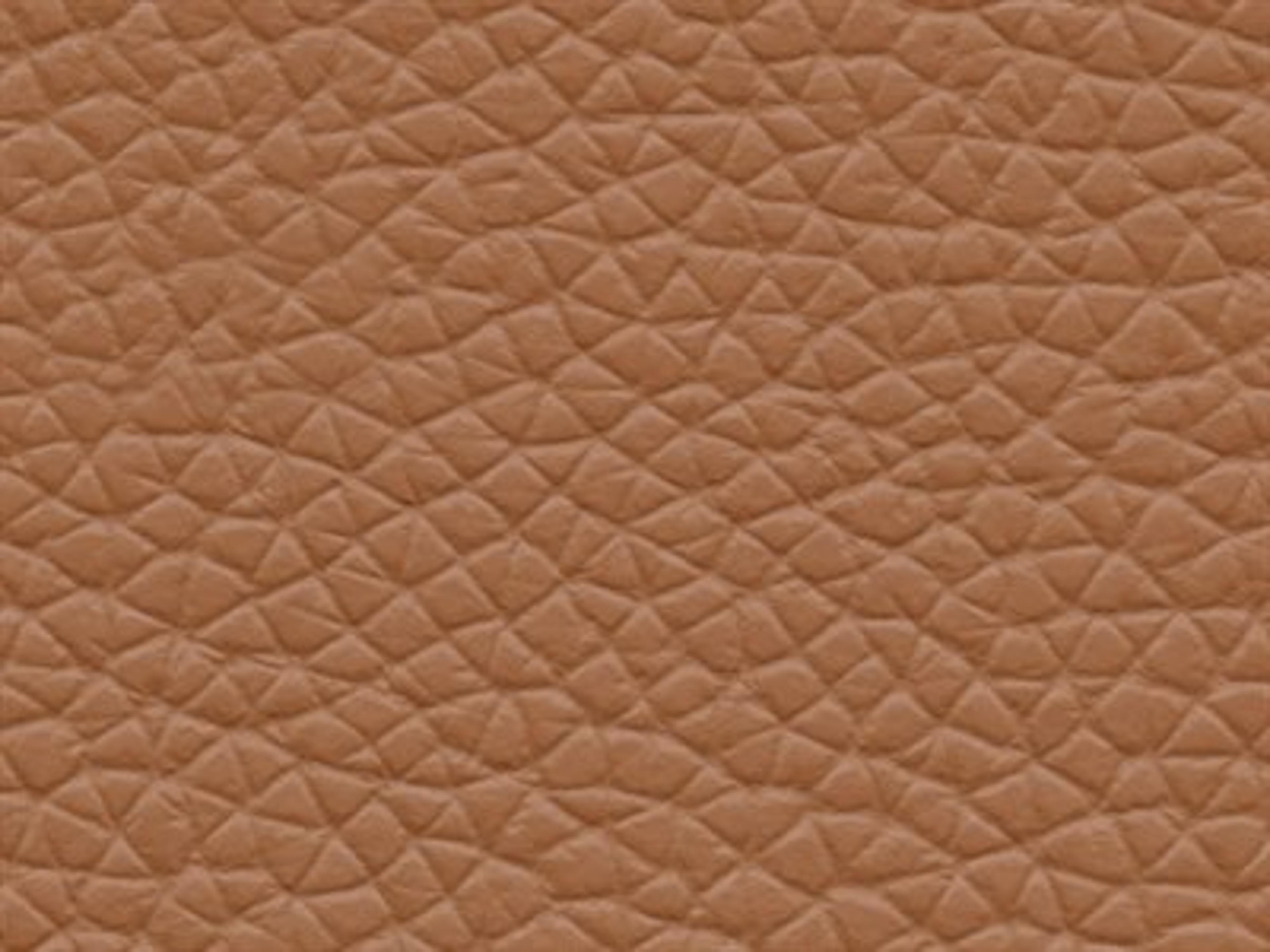 Seat Color: Tan - Spinneybeck Volo - Leather