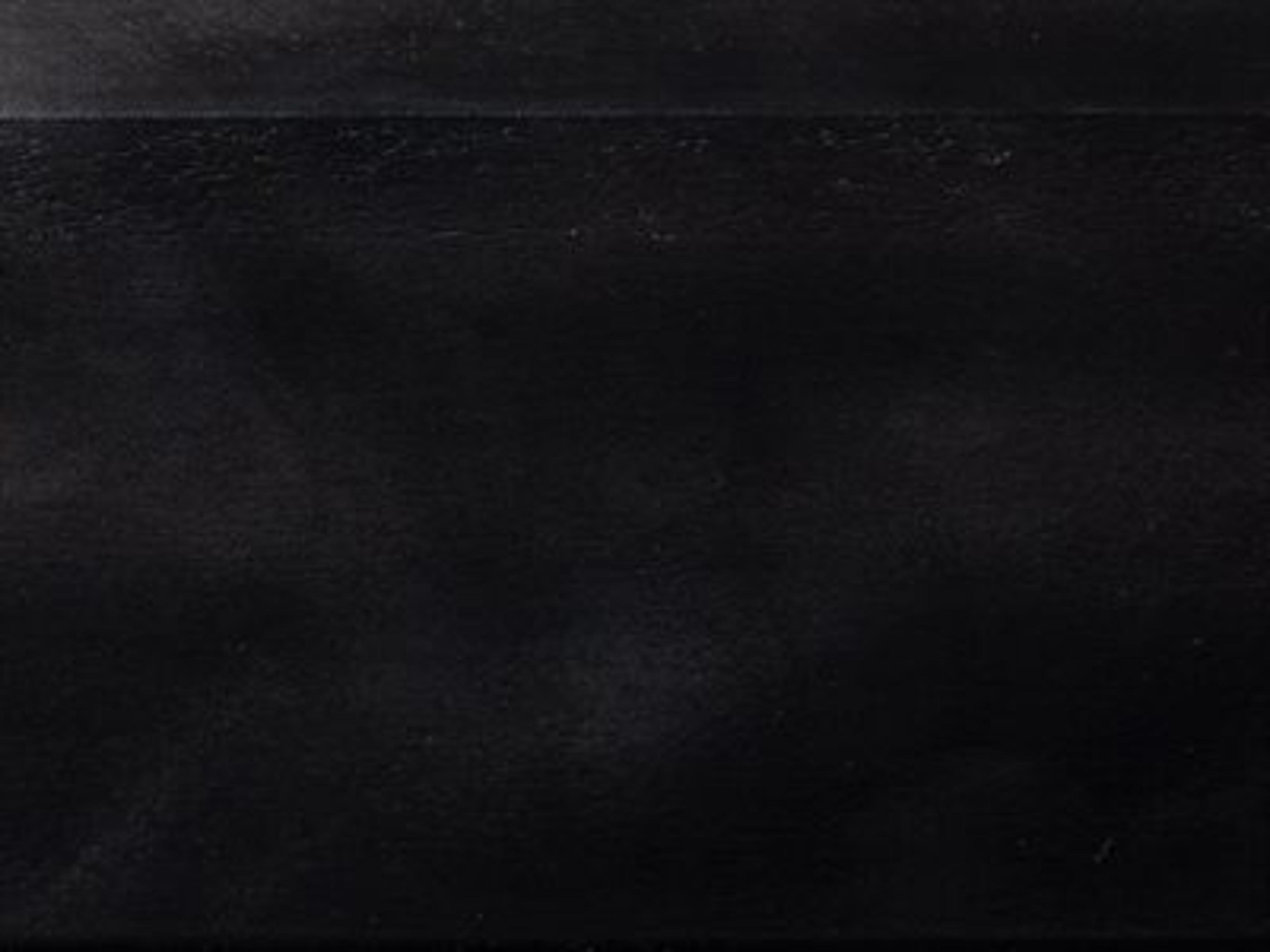 Accent Finish 2: Wood Black