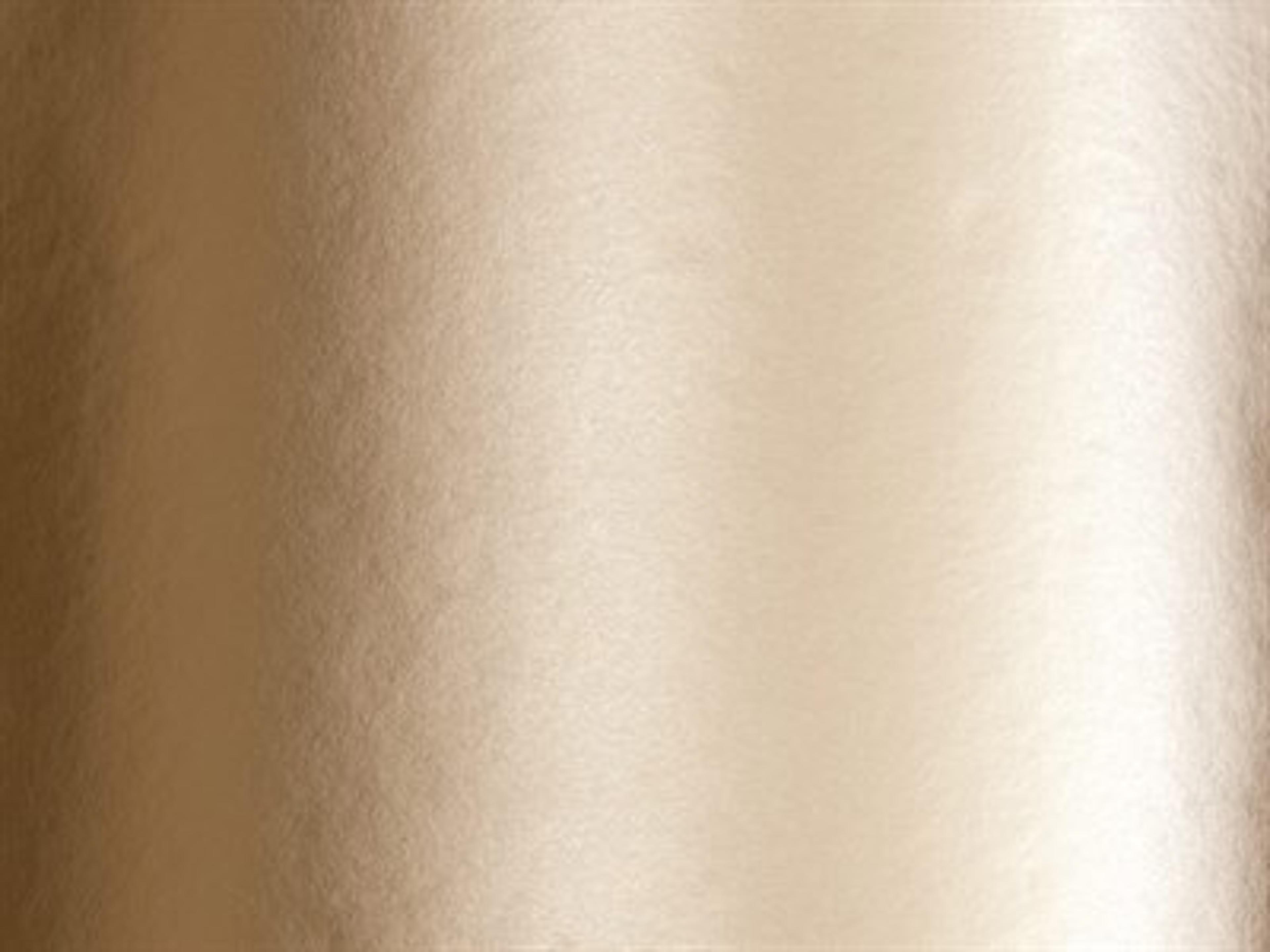 Hardware Finish: Champagne Gold