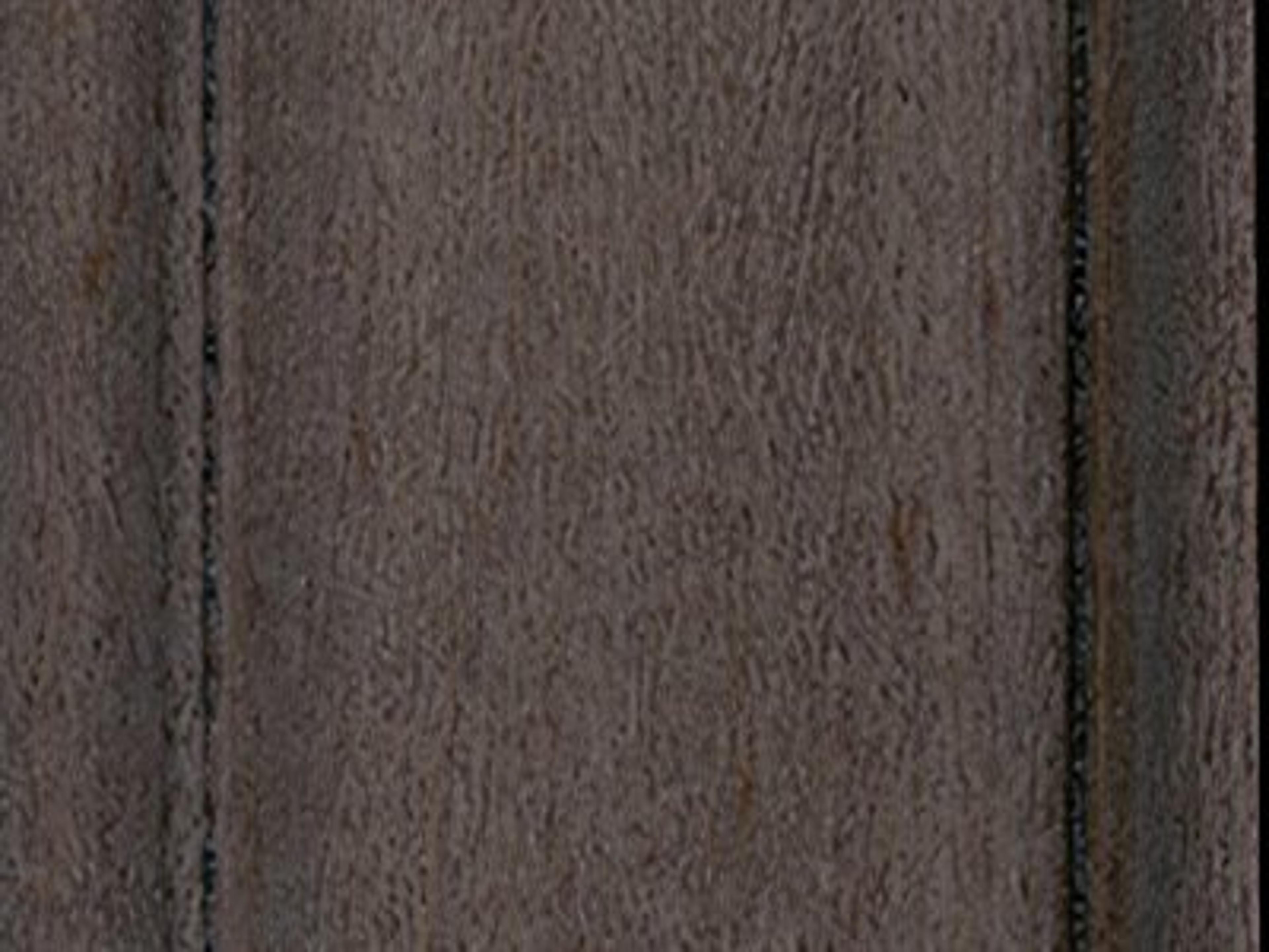 Finish: Classic Gray