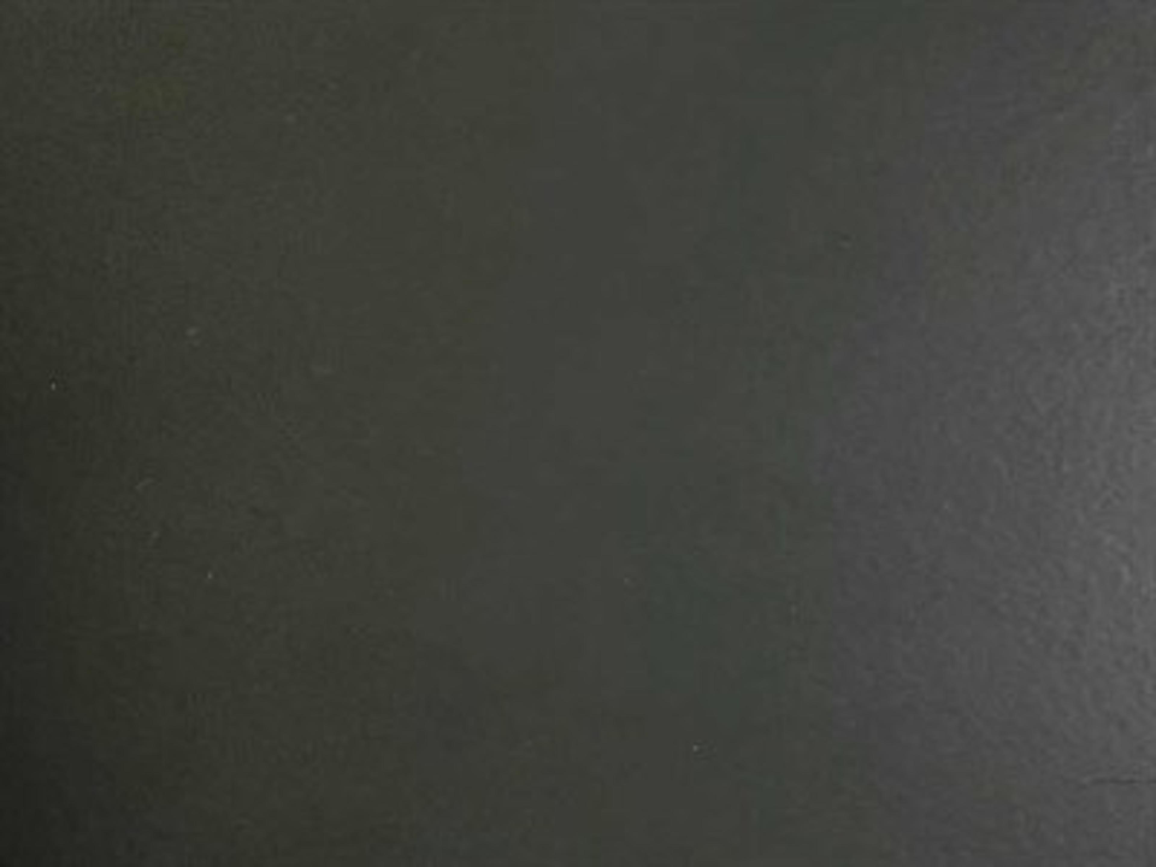 Metal Finish: Matte Black