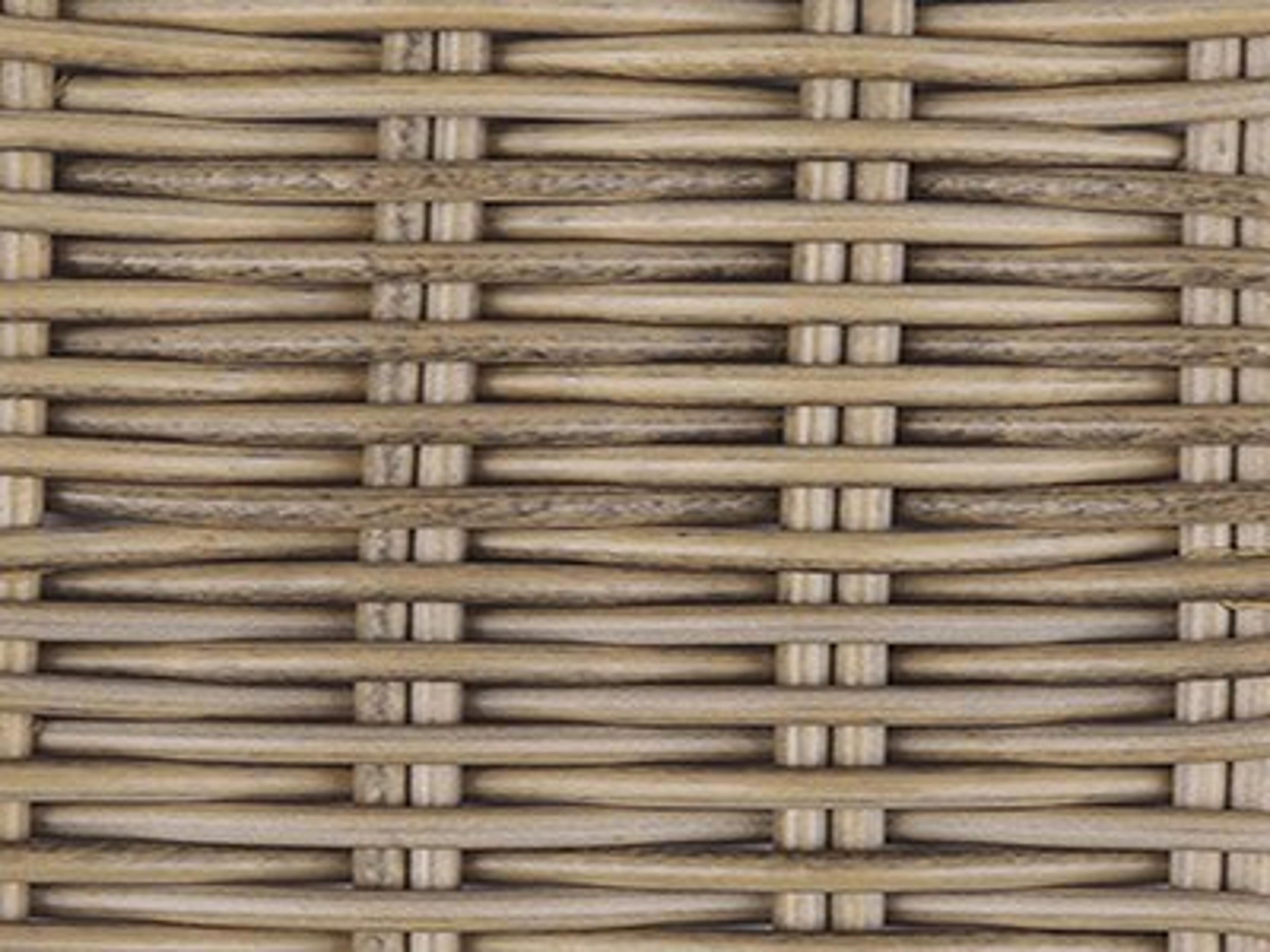 Seating Wicker Finish: Willow