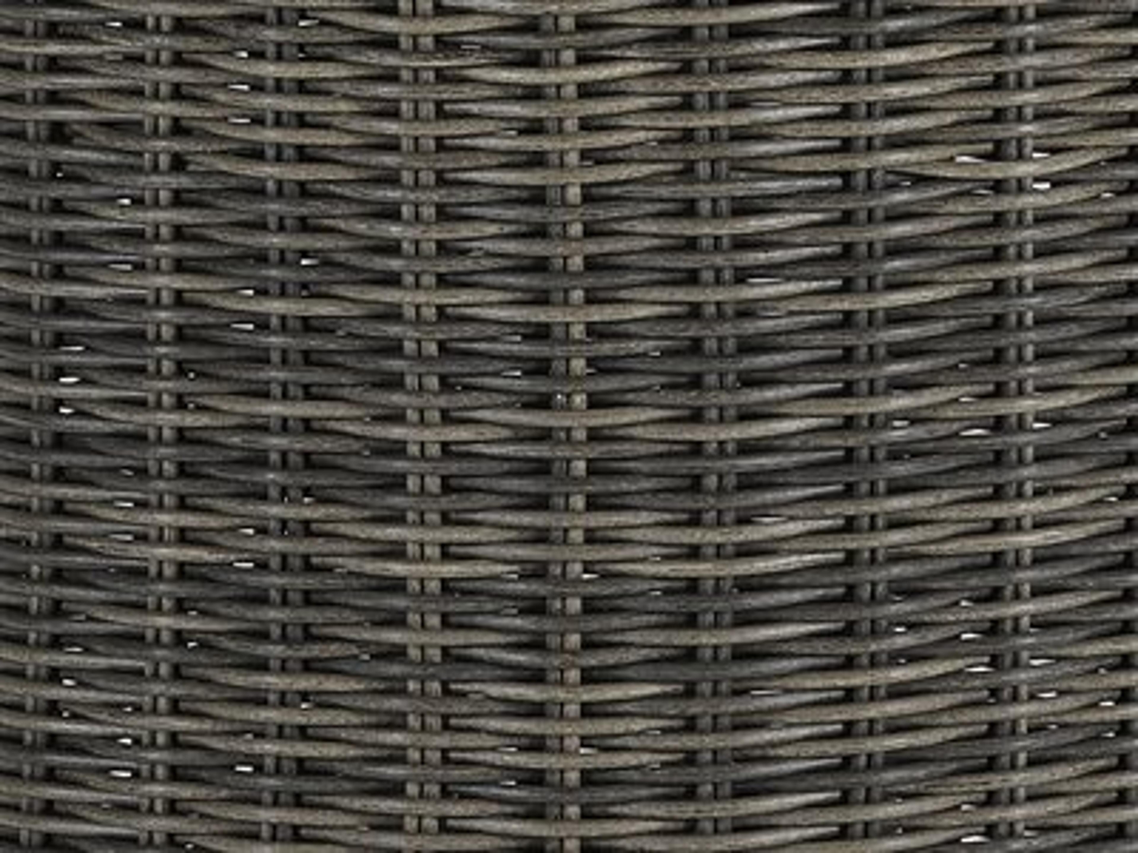 Seating Frame Finish: Ash