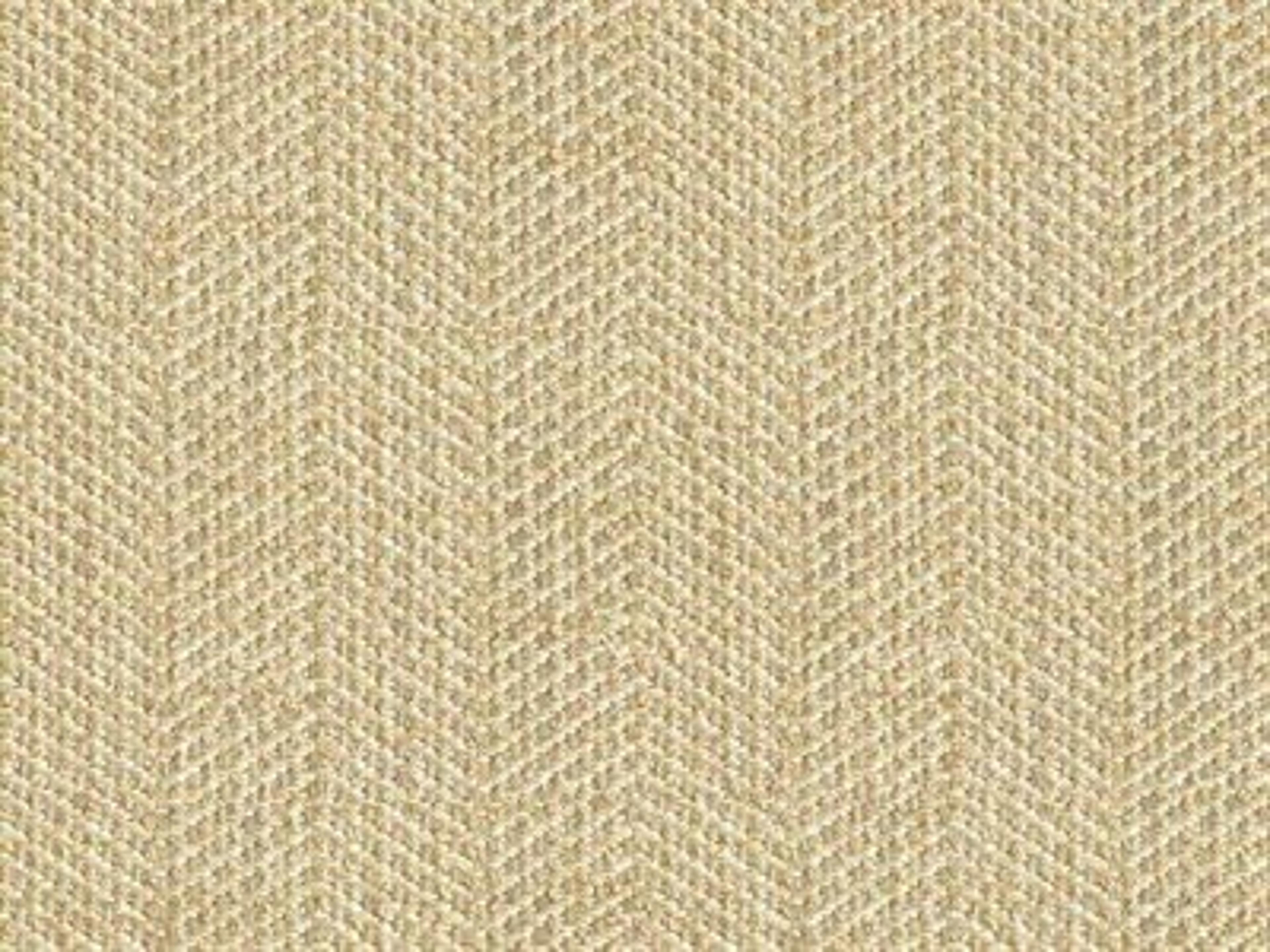 Upholstery: Lee - Cream (64% Polyester / 25% Acrylic / 11% Cotton)