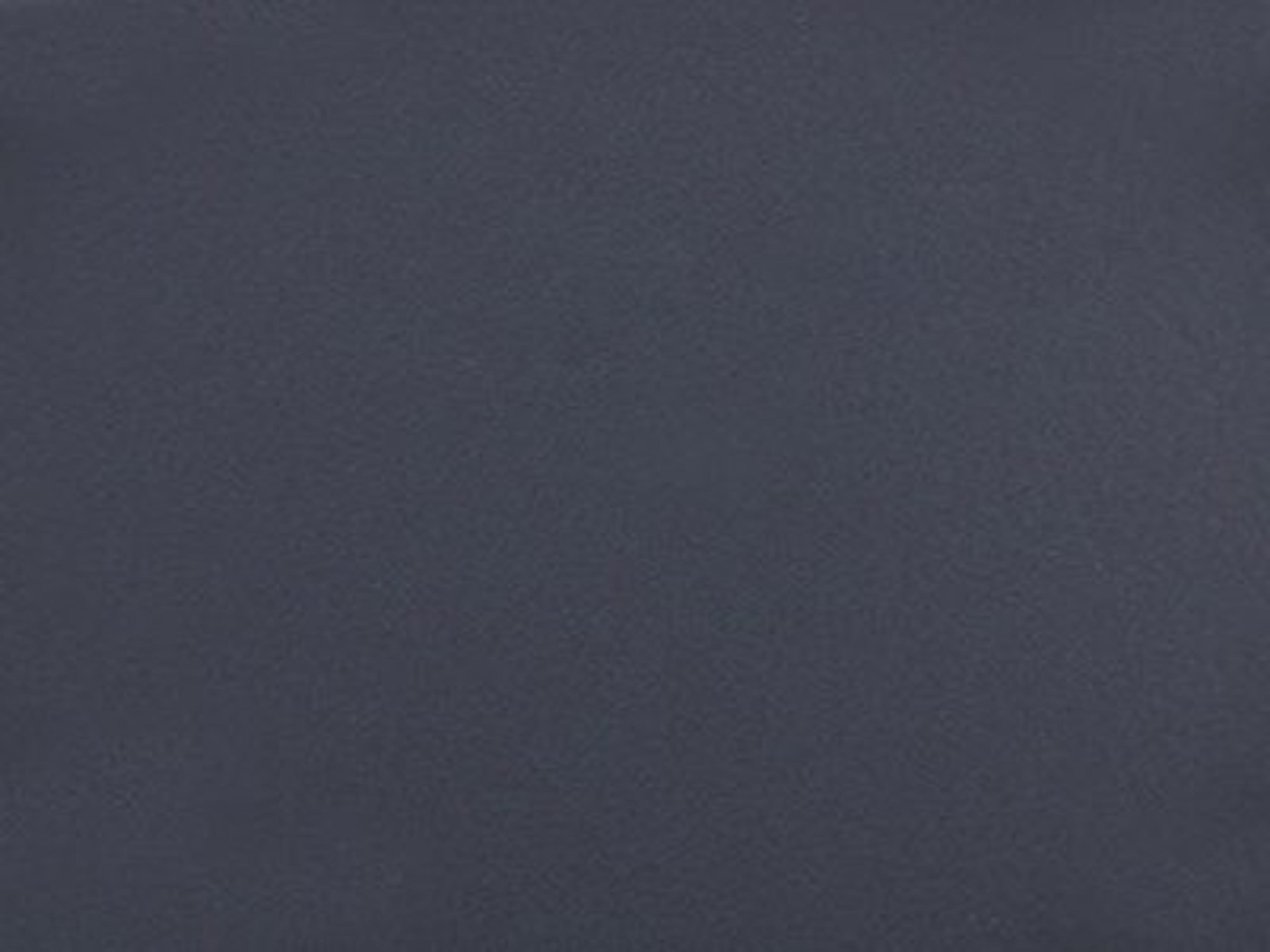 Base Finish: Iron Black Gloss