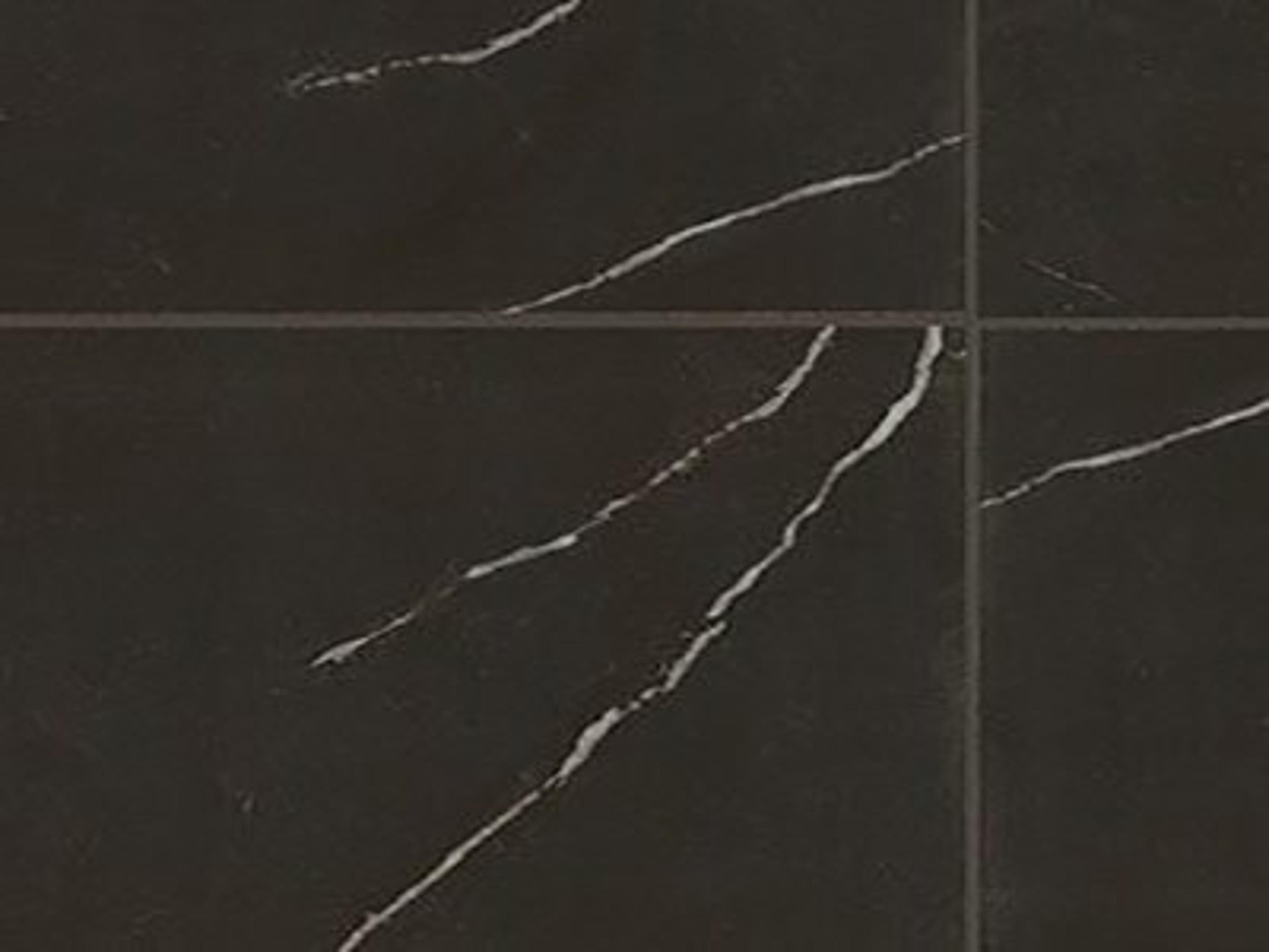 Top Finish: Palazzo Black