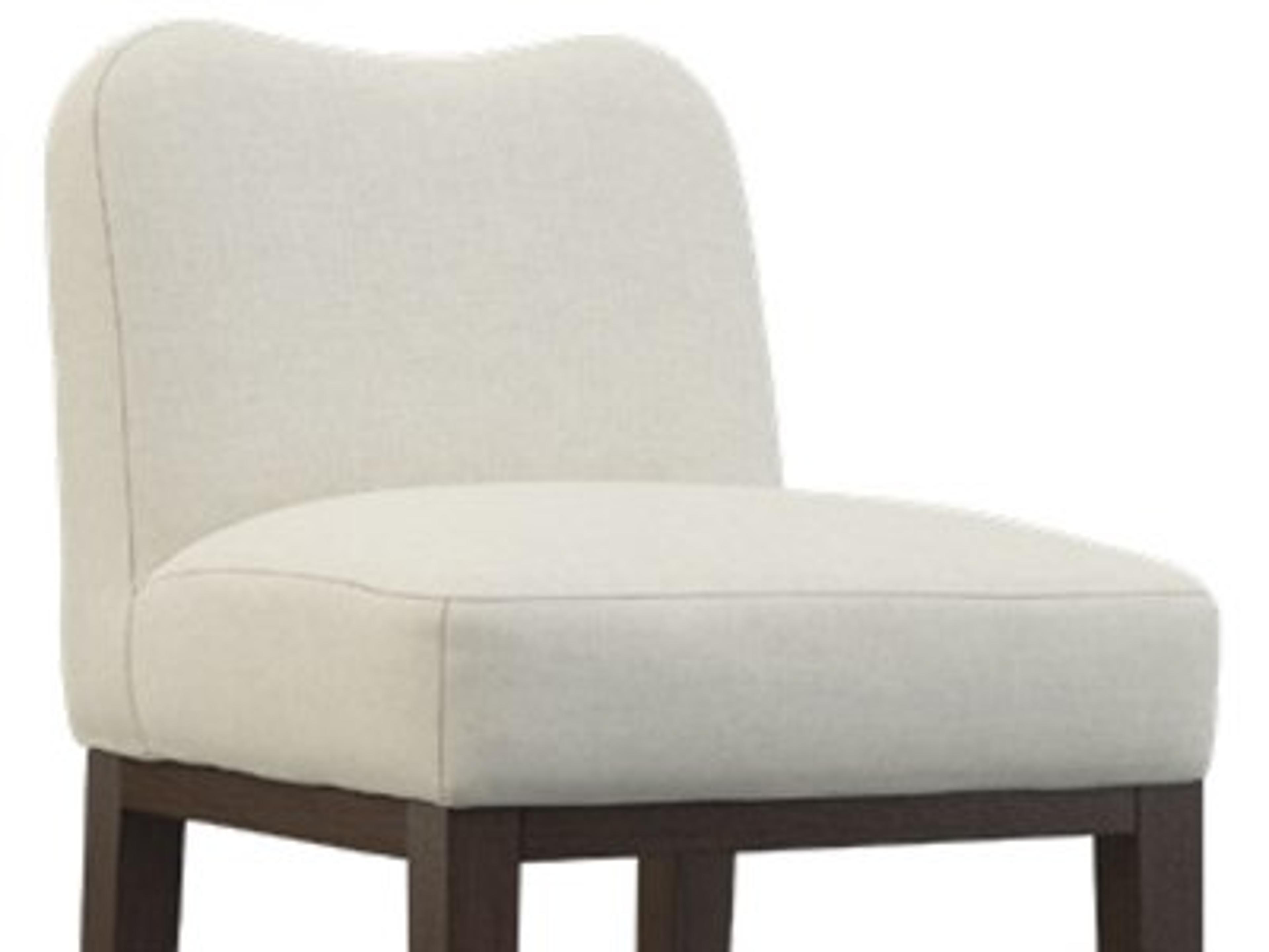 Back Style: Camel Curve