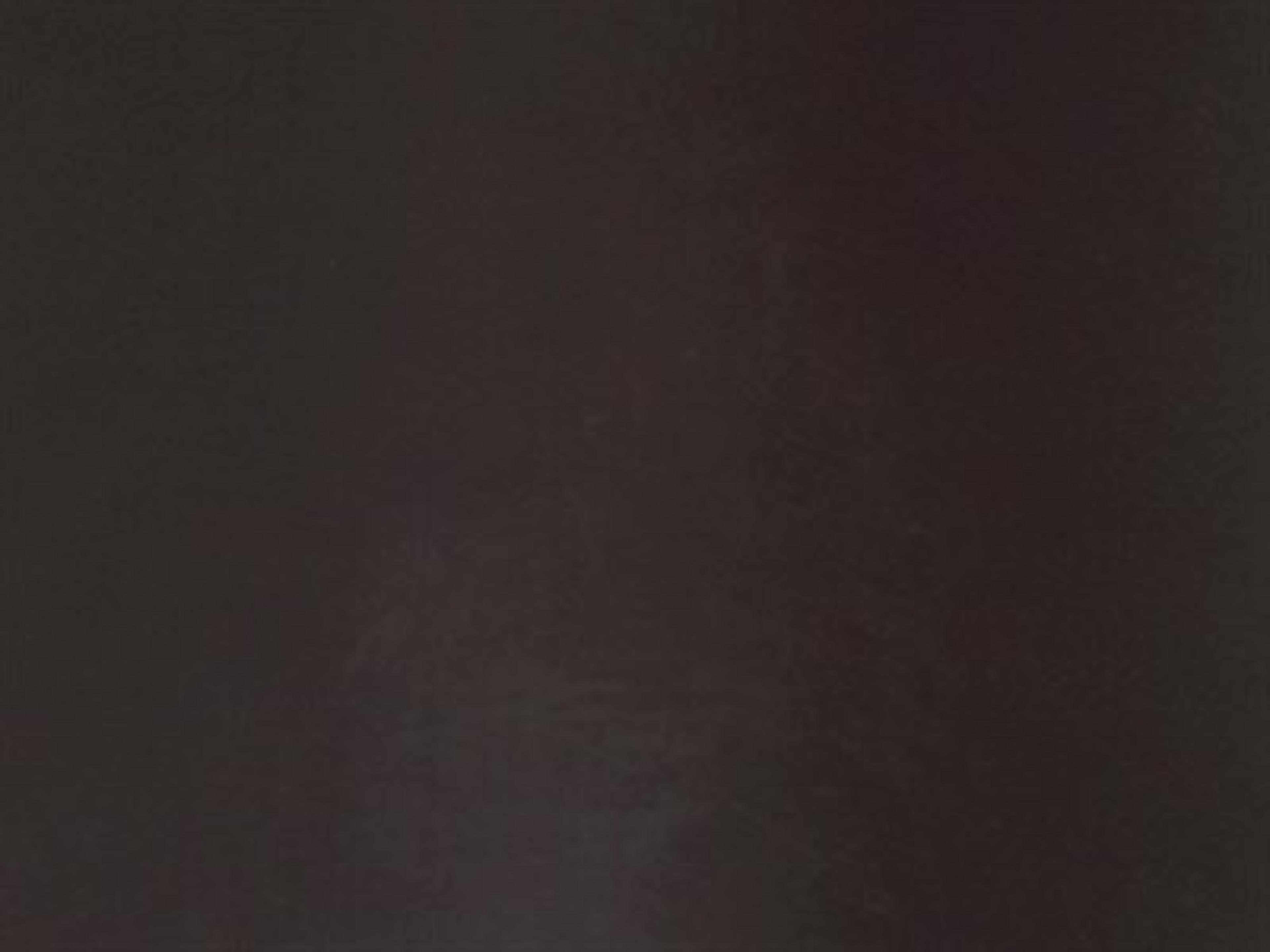 Hardware Finish: Deep Patina Bronze