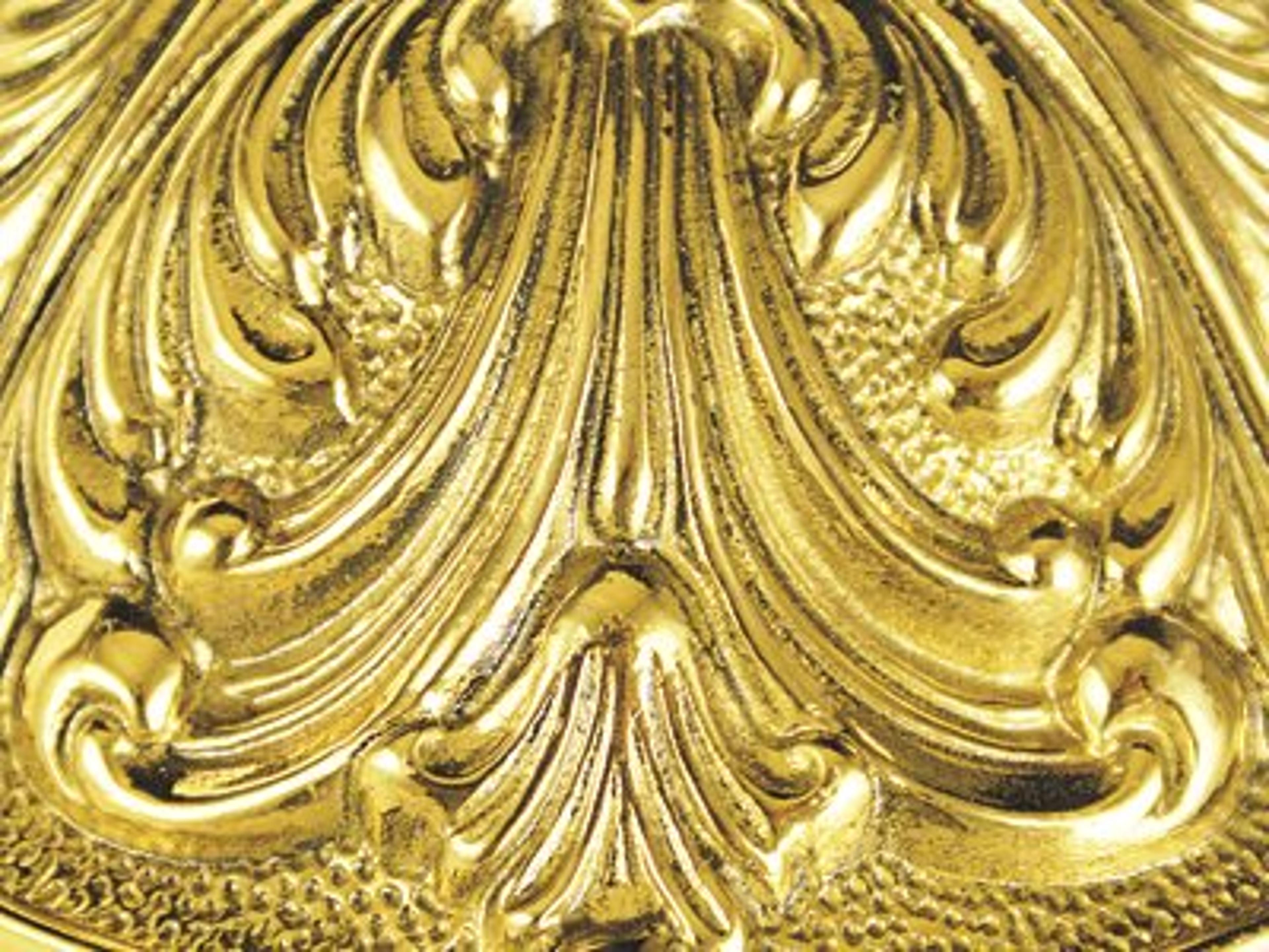 Finish: Polished Brass