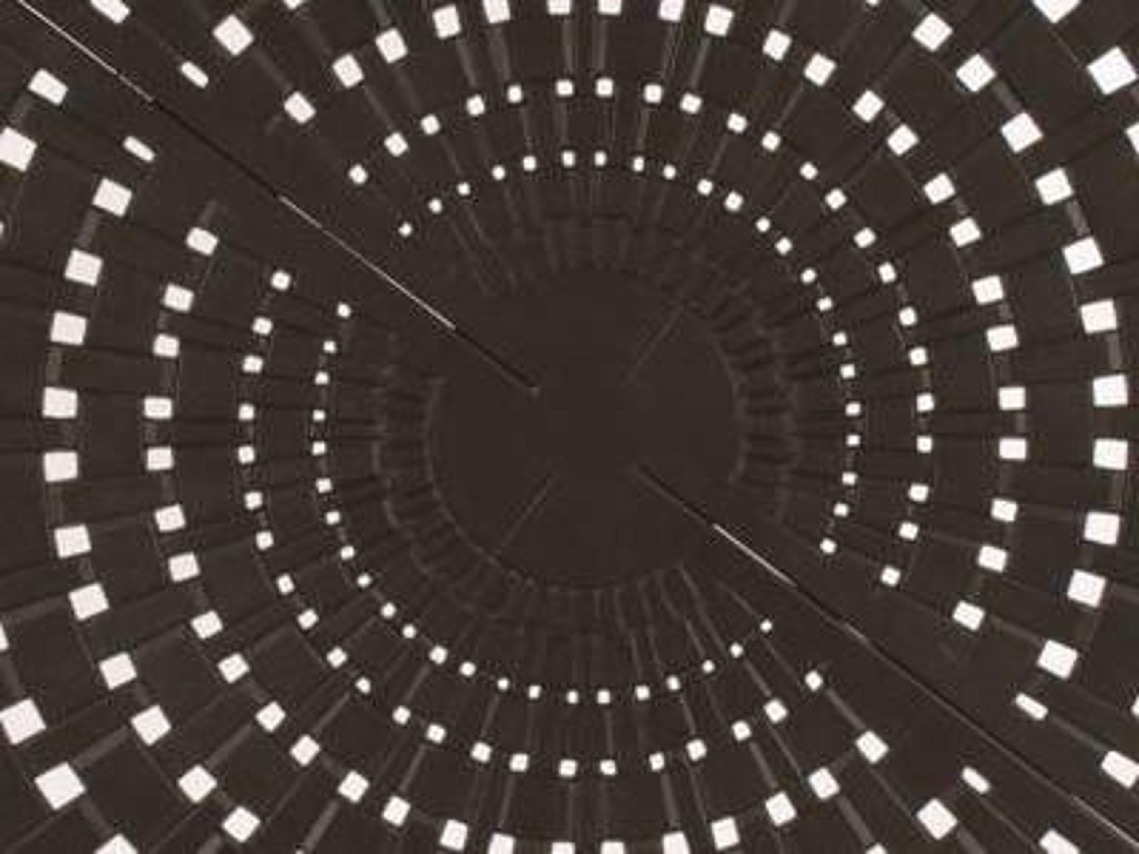 Top Type: No Umbrella Hole