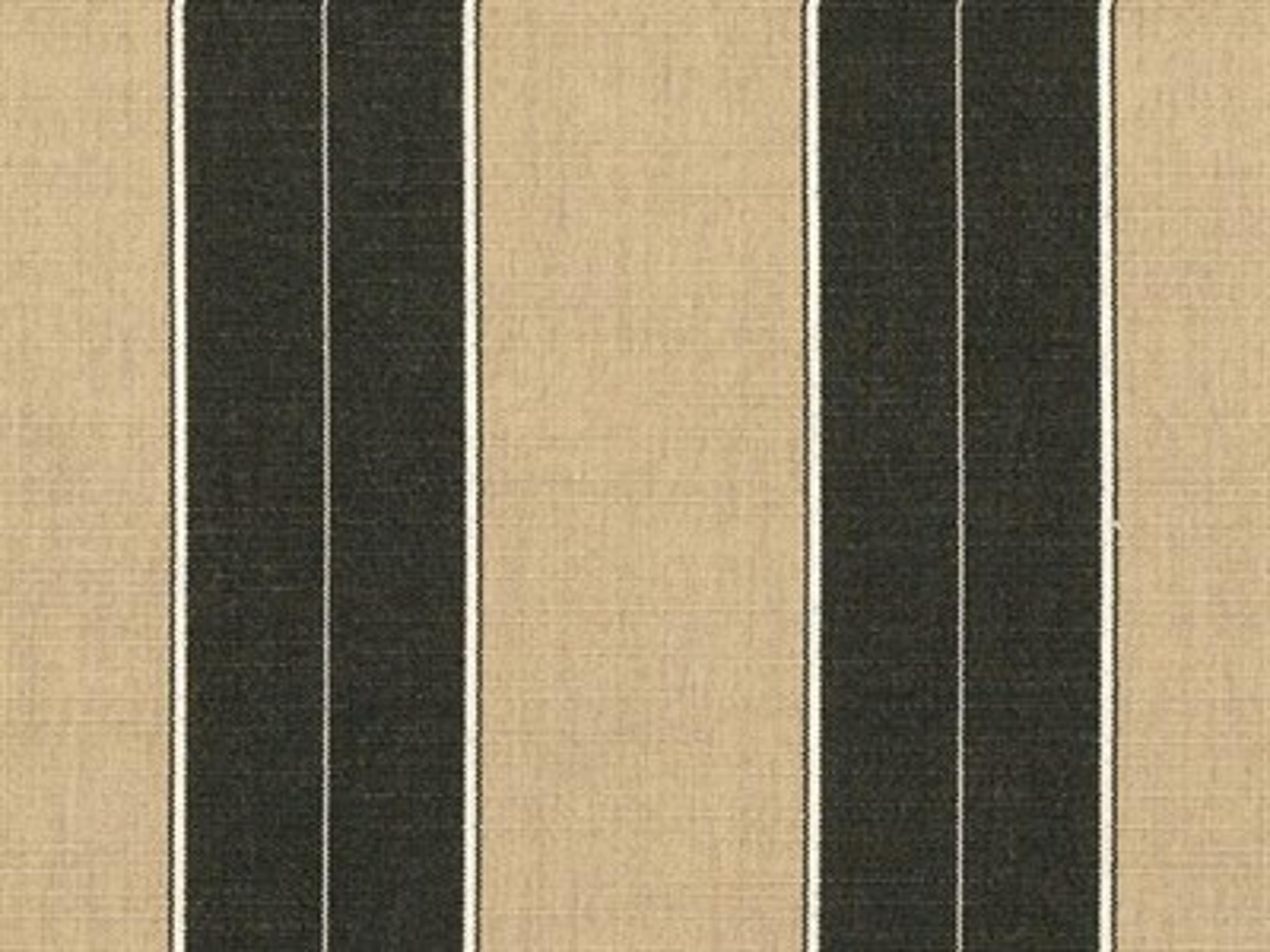 Fabric: Sunbrella Berenson Tuxedo