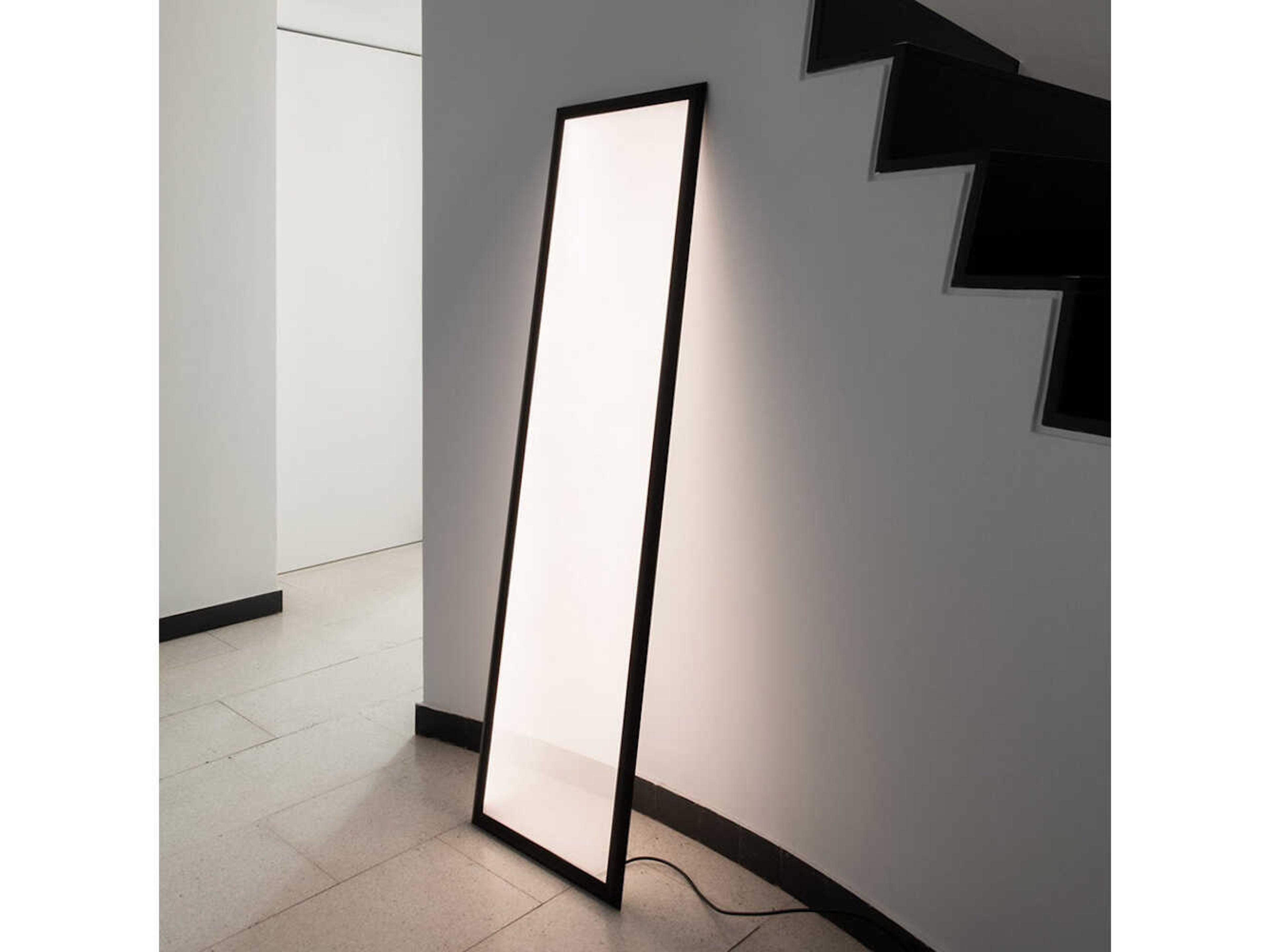 Artemide Discovery Black Floor Lamp