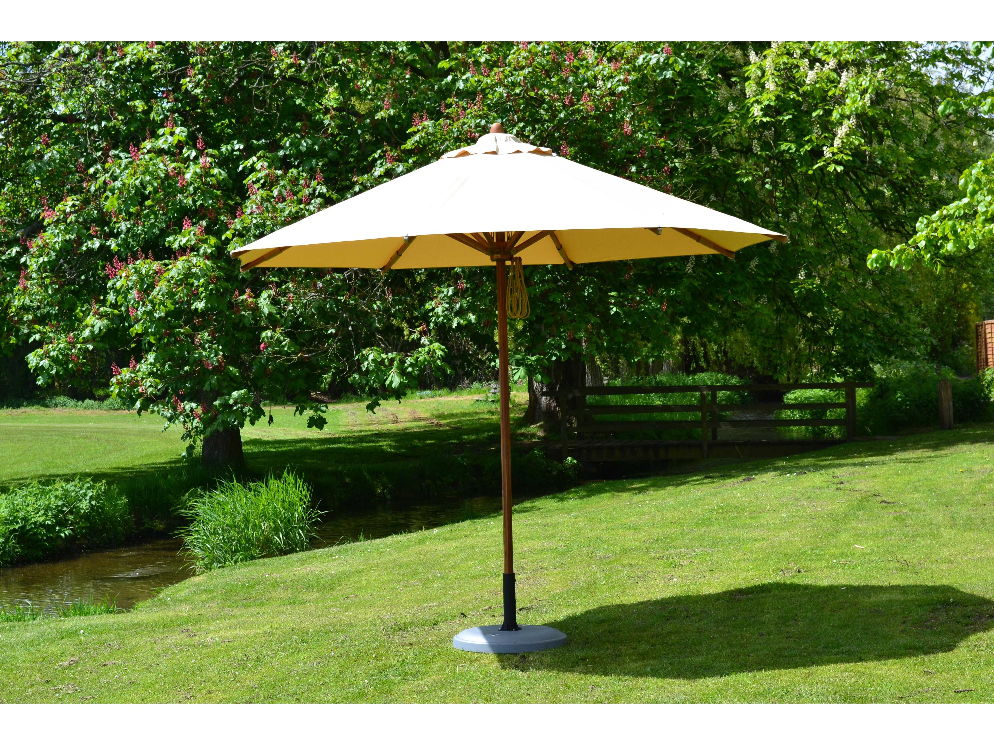 Bambrella Levante Wood 10 Foot Round Pulley Lift Outdoor Patio Umbrella