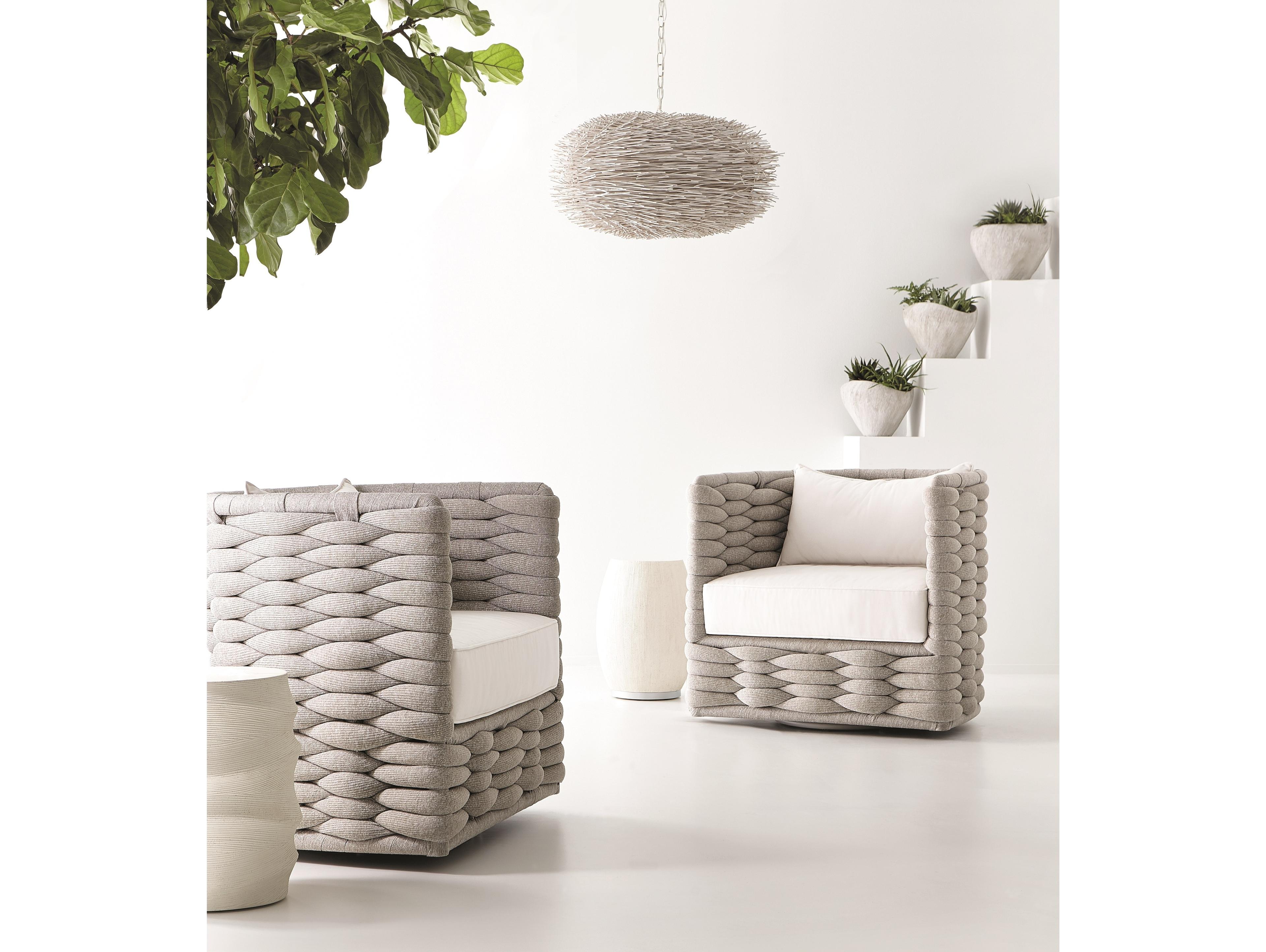 Bernhardt Exteriors Wailea Fabric Cushion Lounge Set