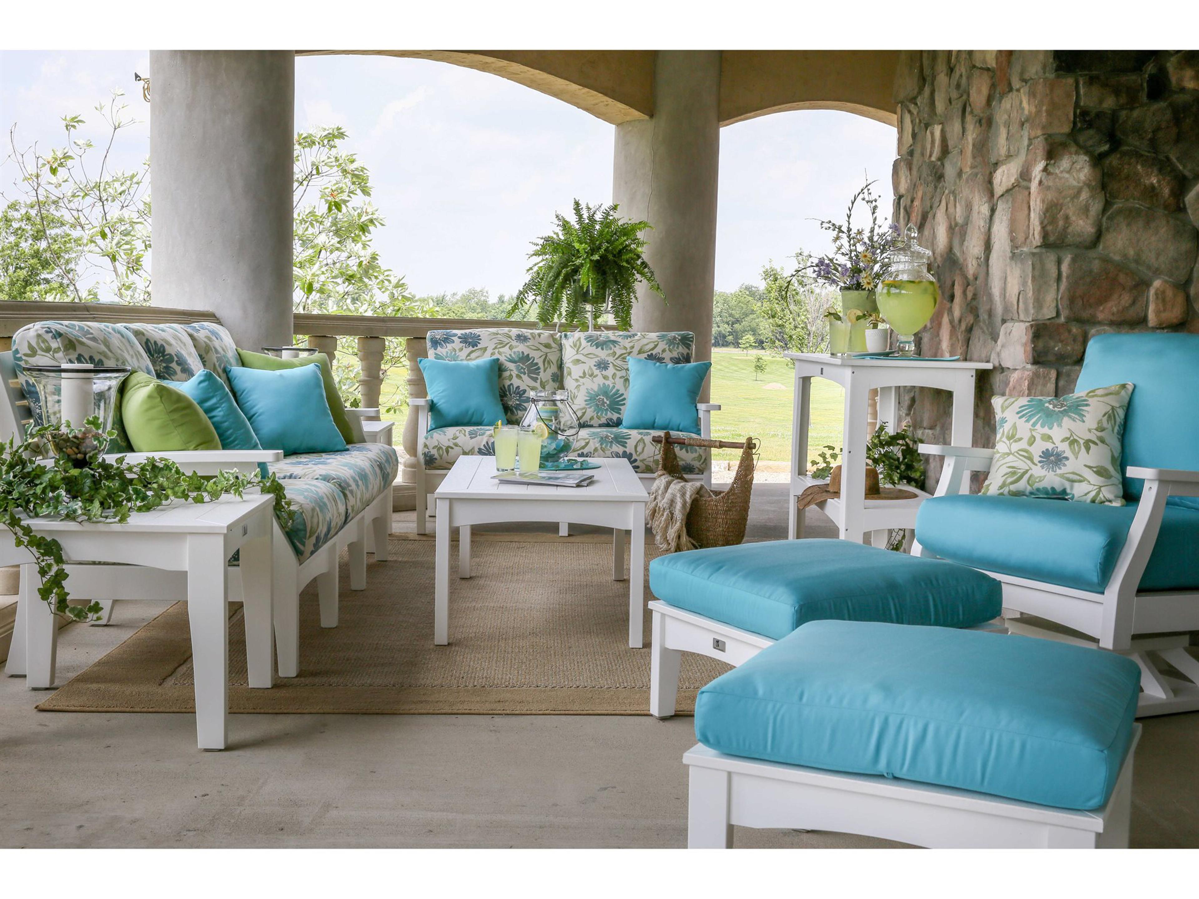 Berlin Gardens Classic Terrace Recycled Plastic Cushion Outdoor Patio Lounge Set