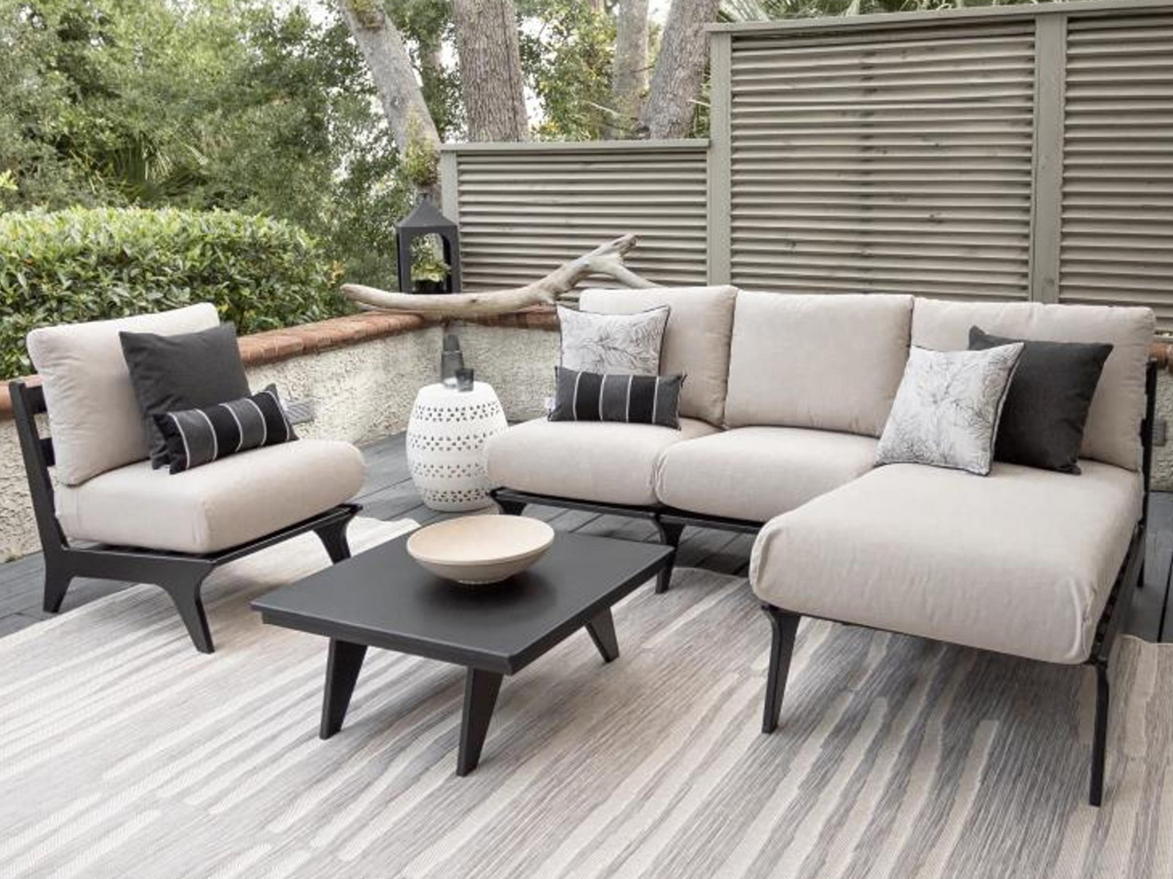 Berlin Gardens Hartley Recycled Plastic Cushion Outdoor Patio Lounge Set