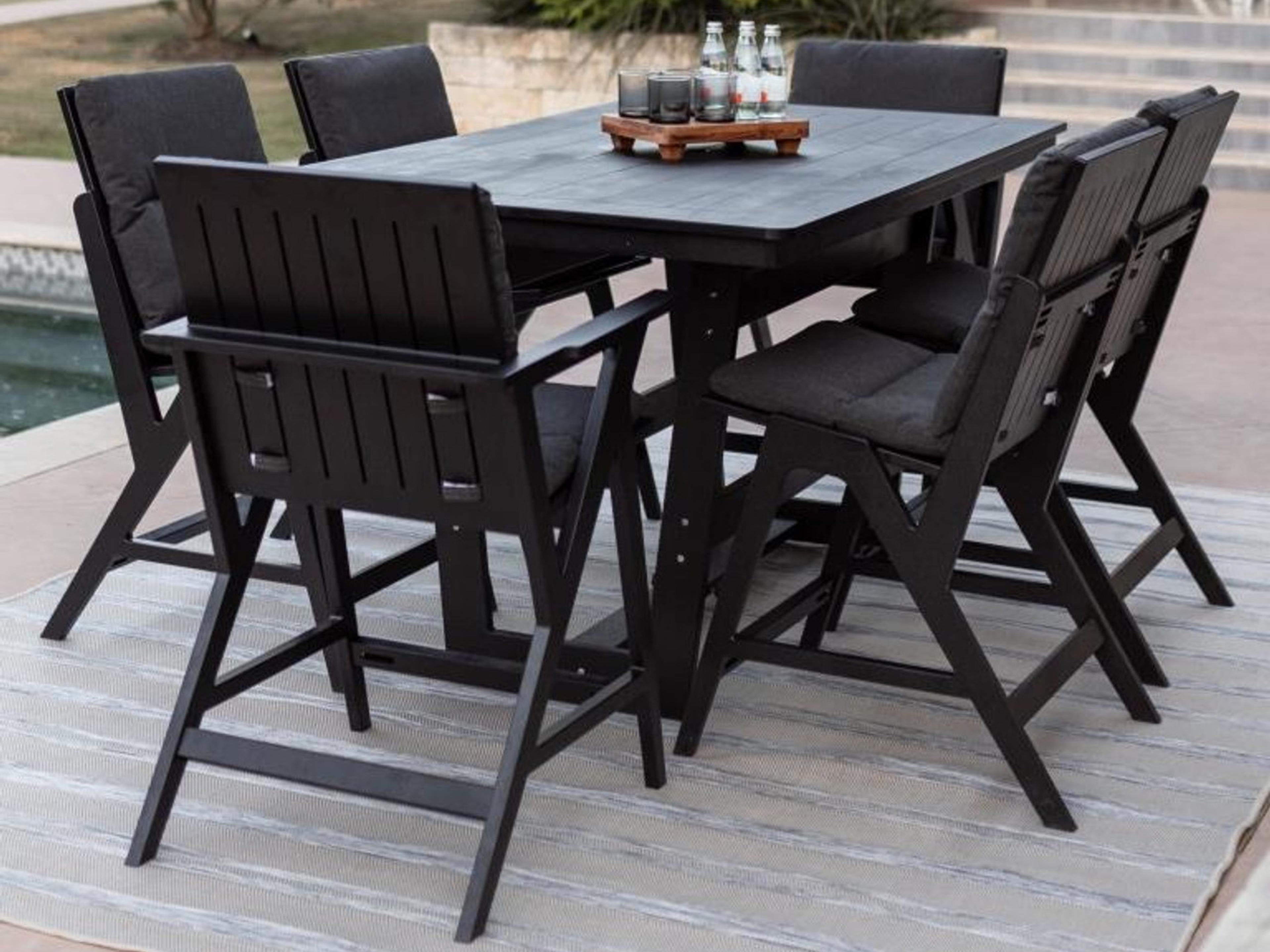 Berlin Gardens Kinsley Recycled Plastic Outdoor Dining Set