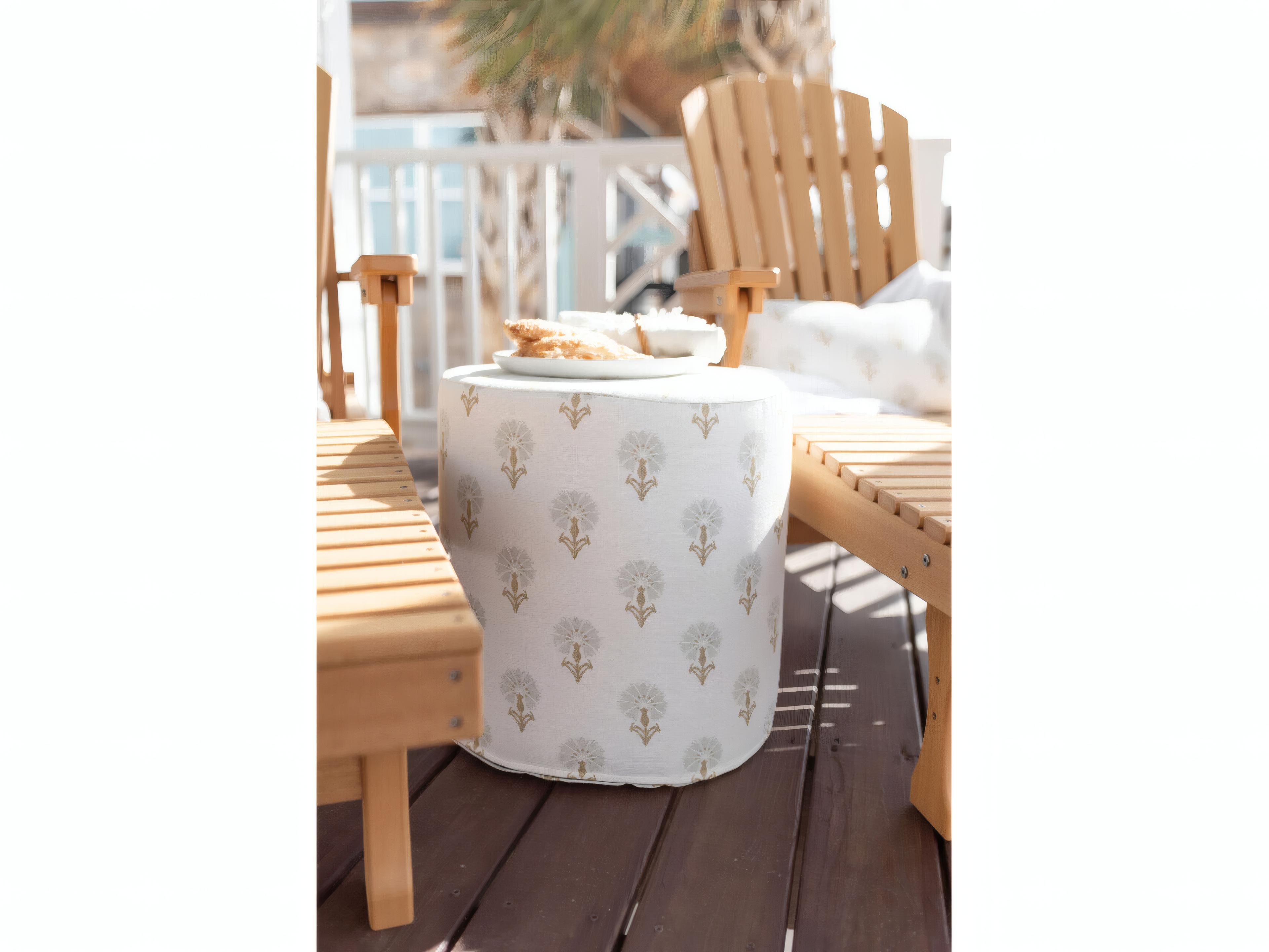 Berlin Gardens Lily Hive 20x20x20 Round Pouf