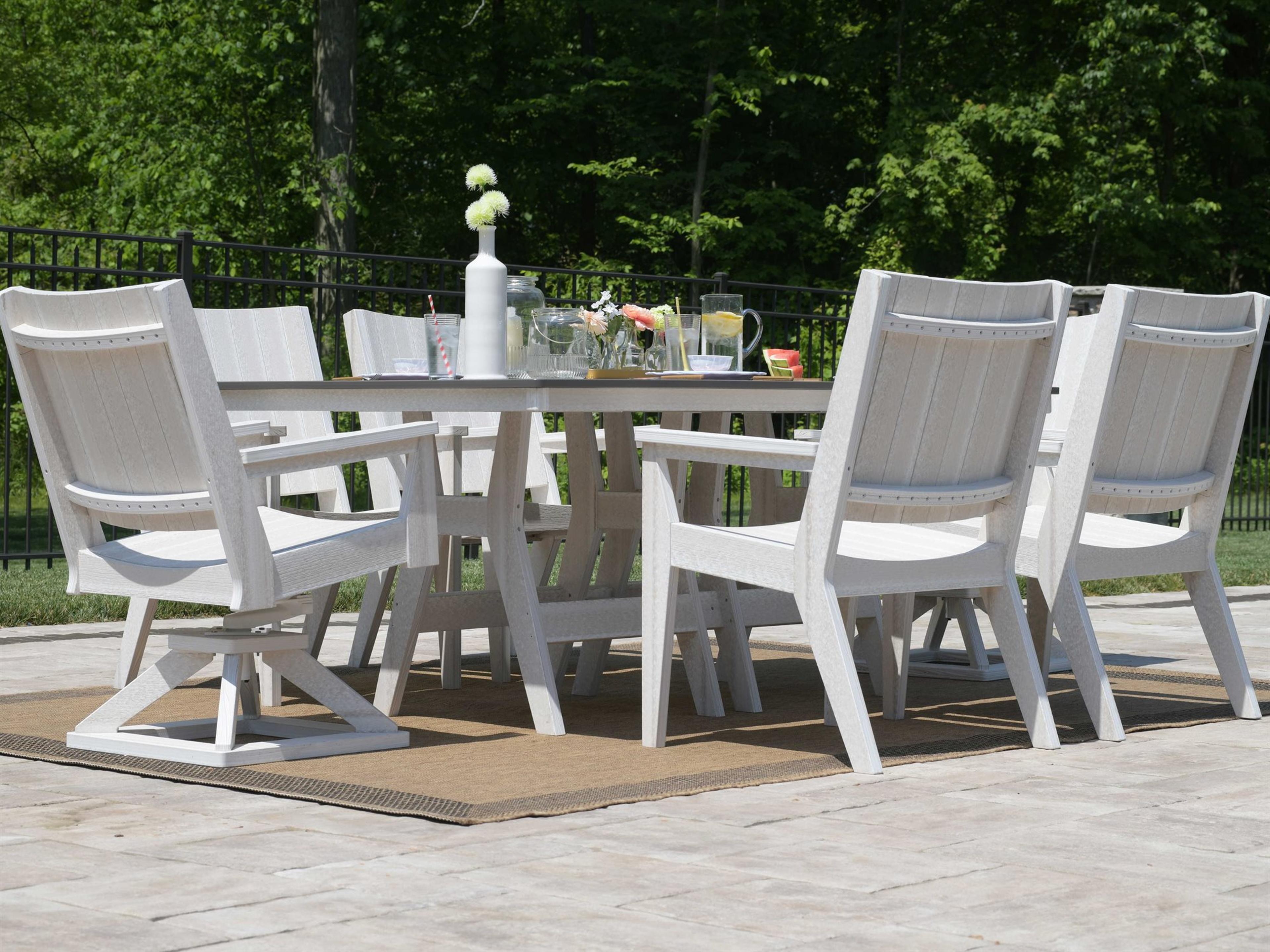 Berlin Gardens Manhew Recycled Plastic Outdoor Dining Set