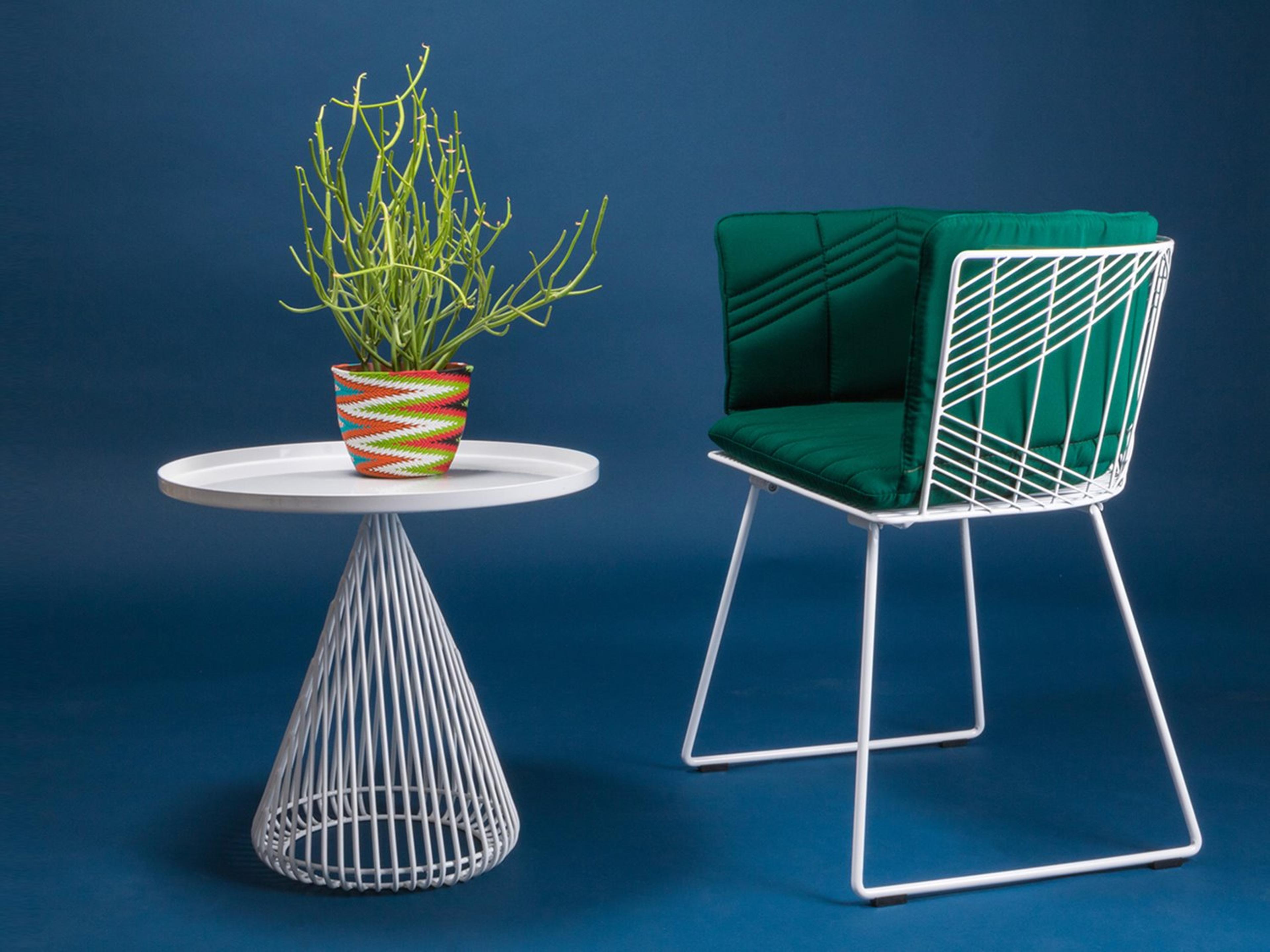 Bend Goods Outdoor Captain Galvanized Iron Lounge Set