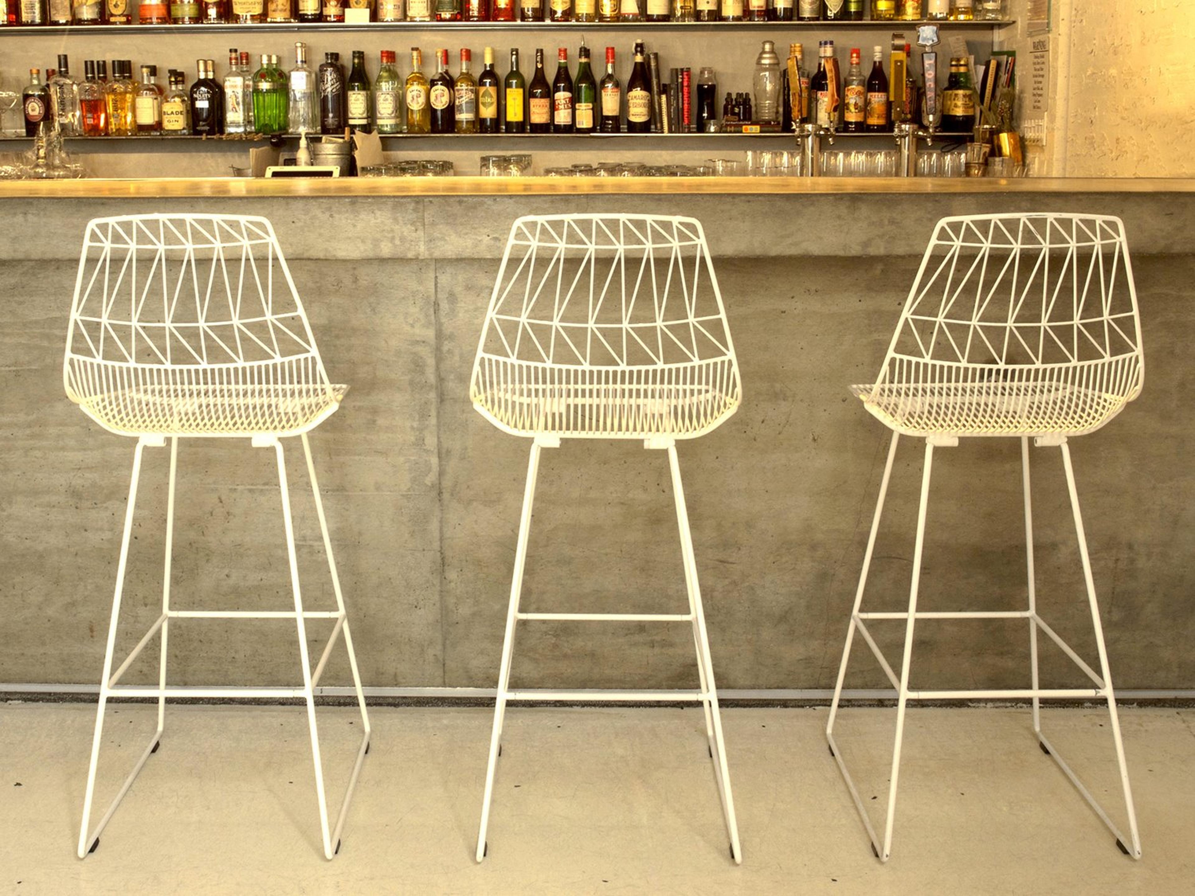 Bend Goods Outdoor Lucy Galvanized Iron White Bar Set