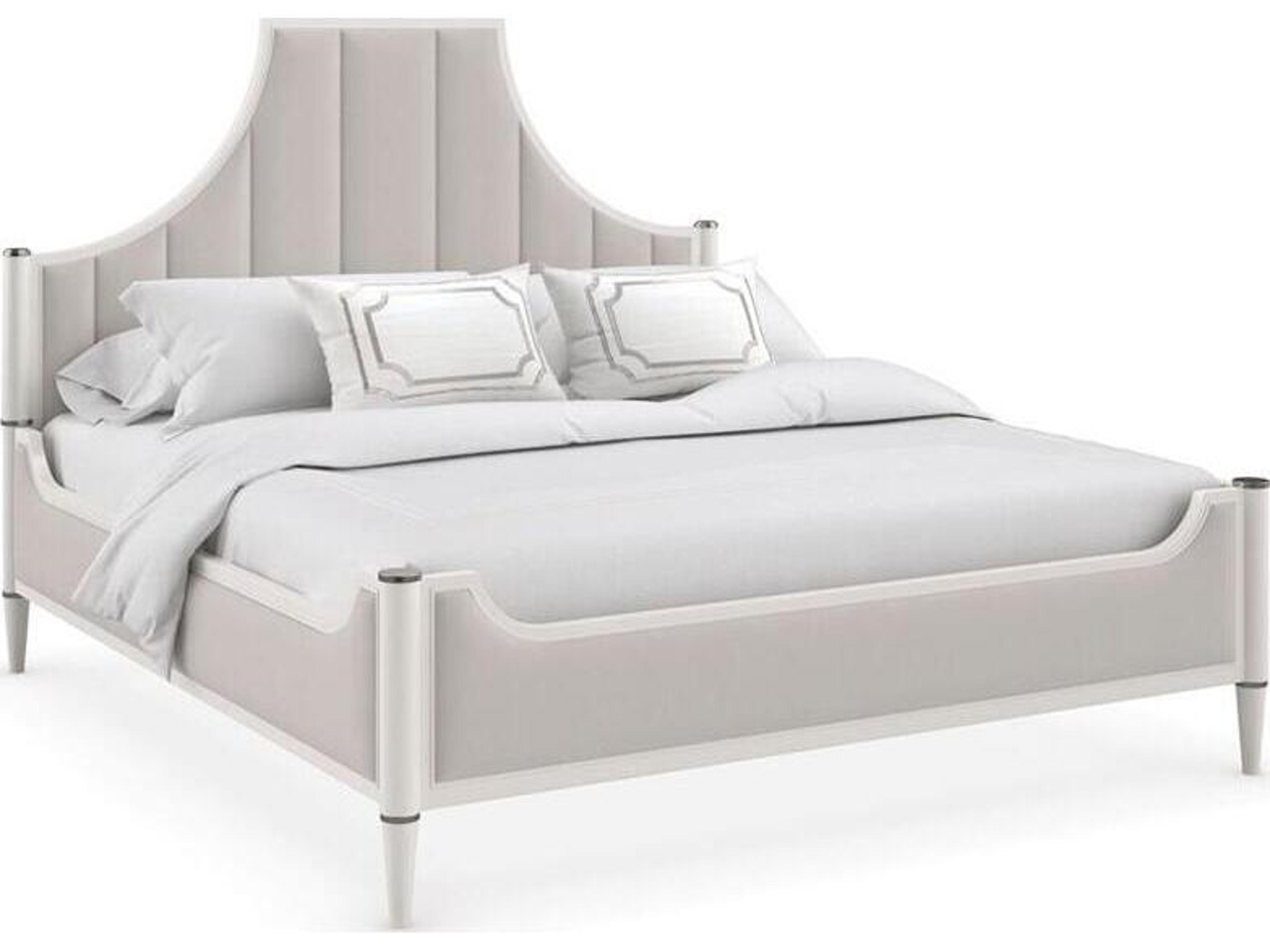Caracole Classic To Post or not To Post Queen Bed