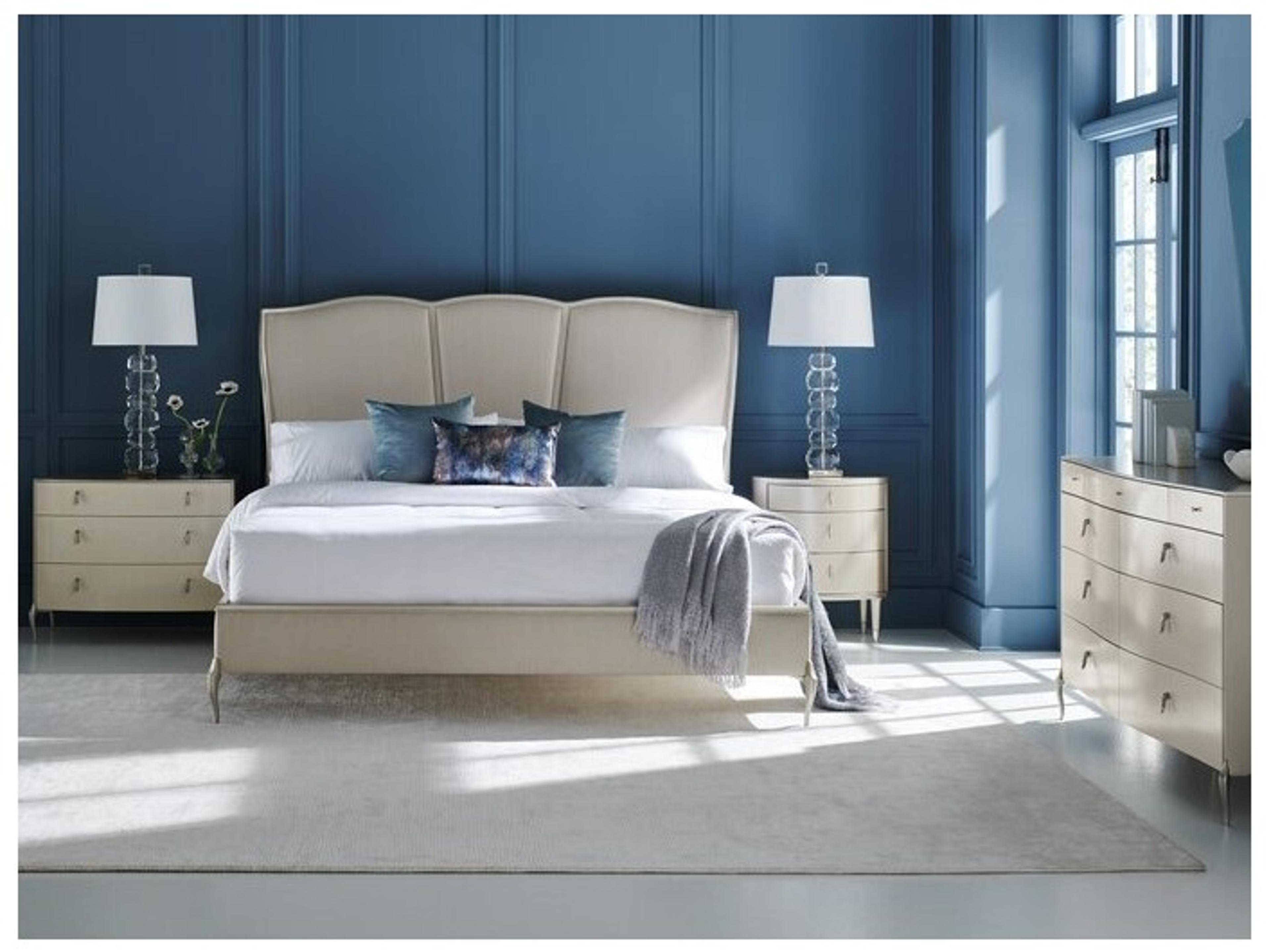 Caracole Classic Bedroom Set