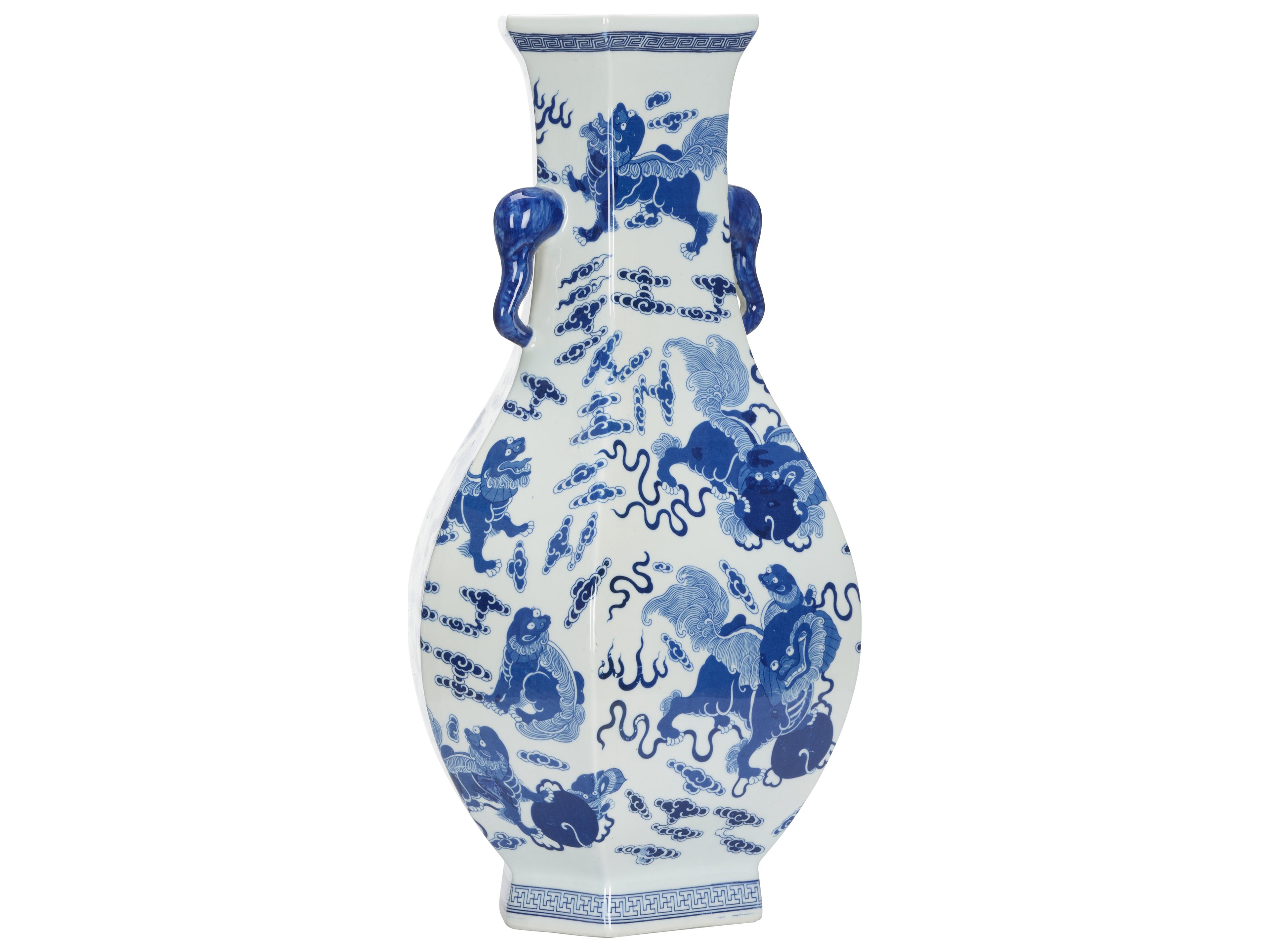 Chelsea House Misc Shi Blue White Cream Vase