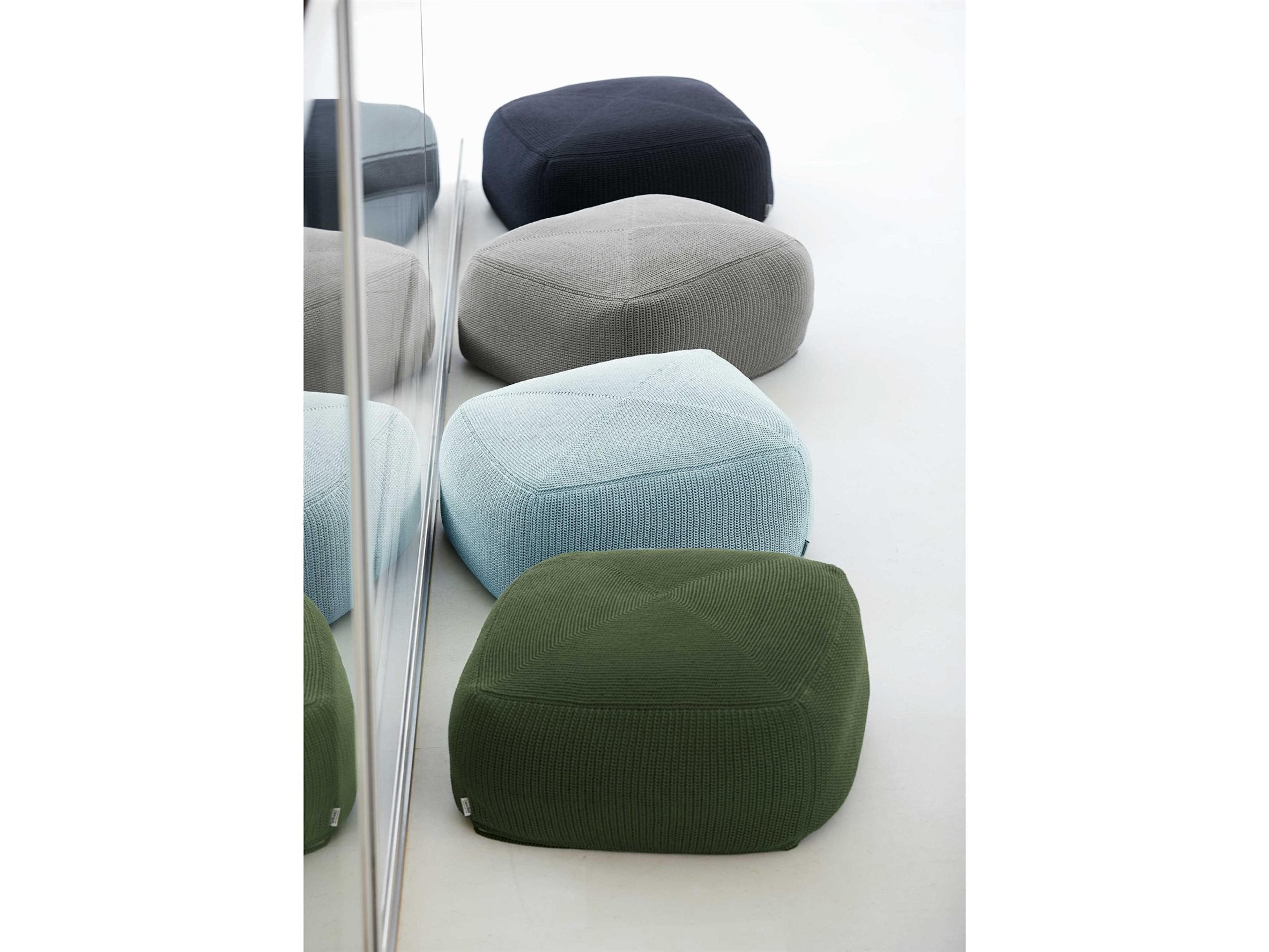 Cane Line Outdoor Divine Footstool Cushion Set