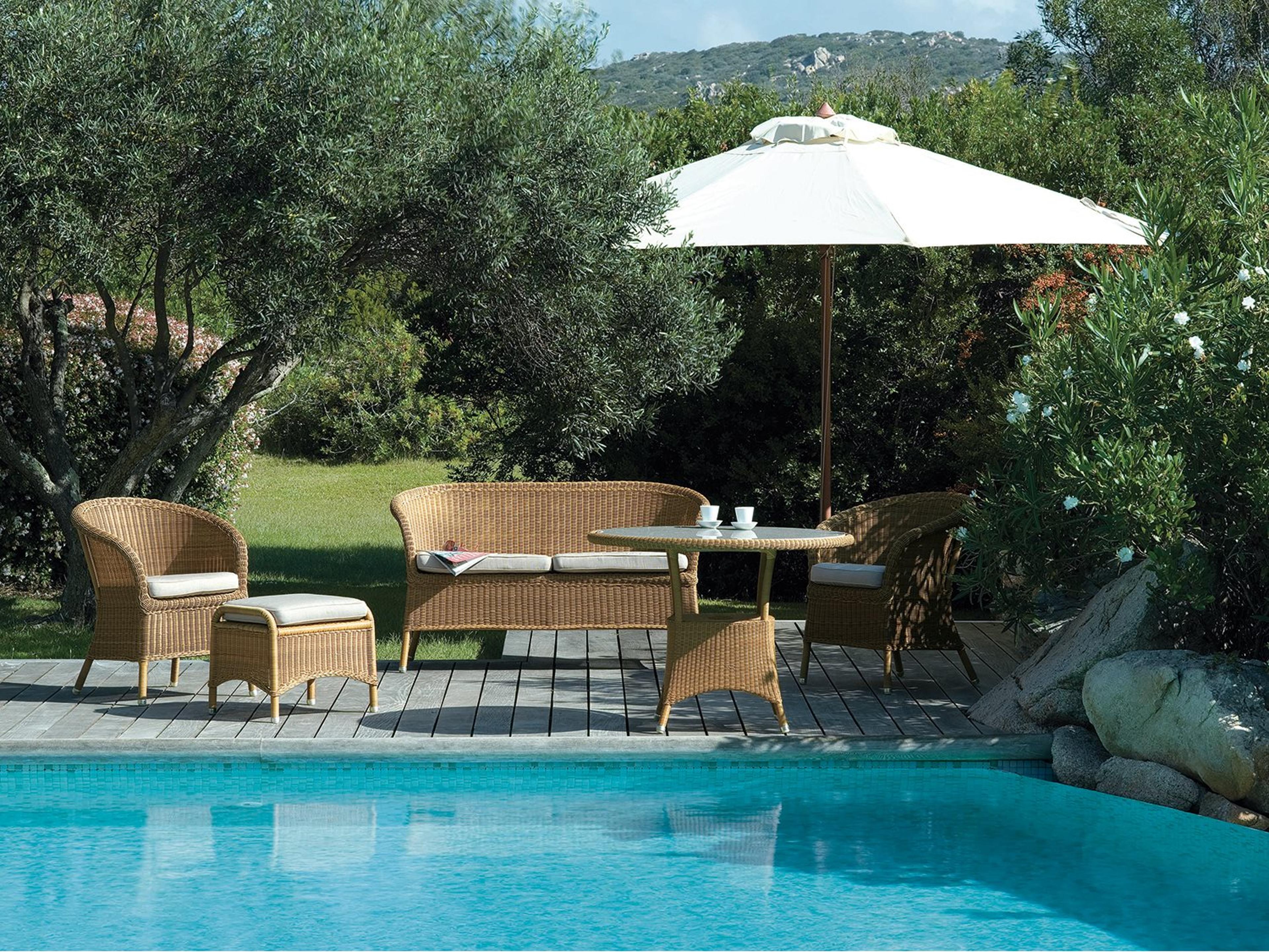 Cane Line Outdoor Derby Wicker Dining Set