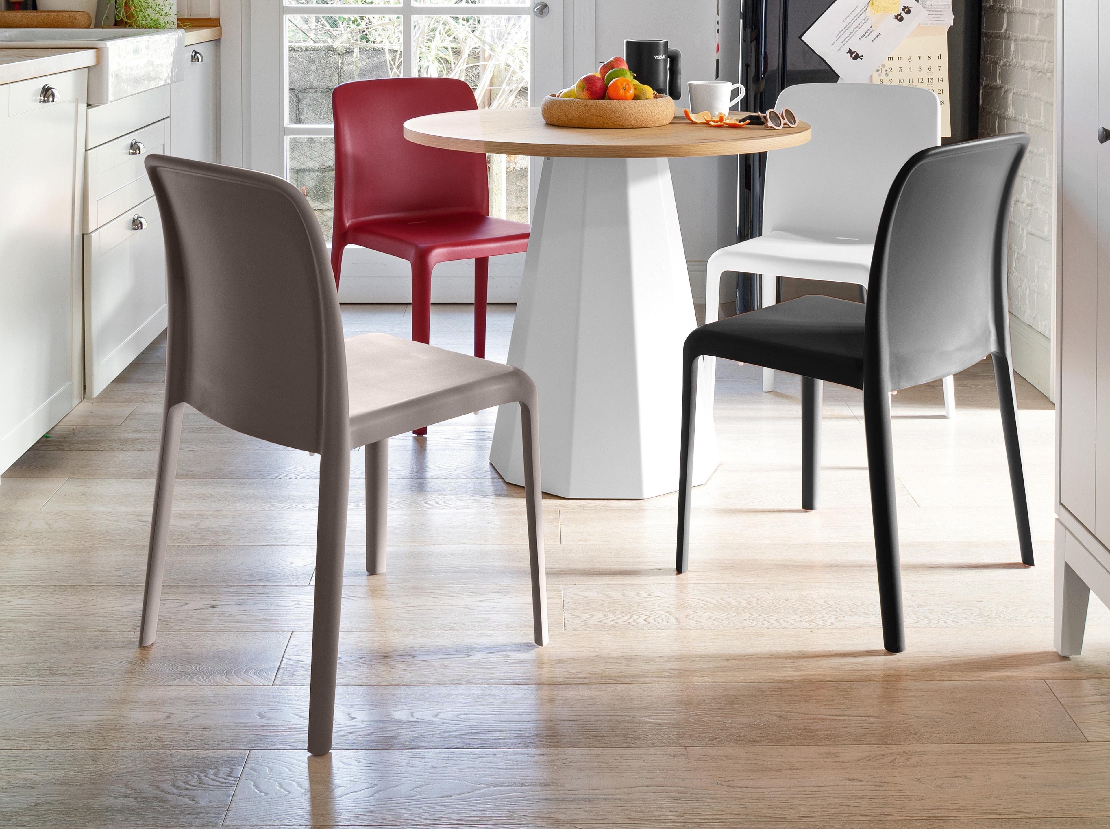 Connubia Dix Round Ceramic Dining Table