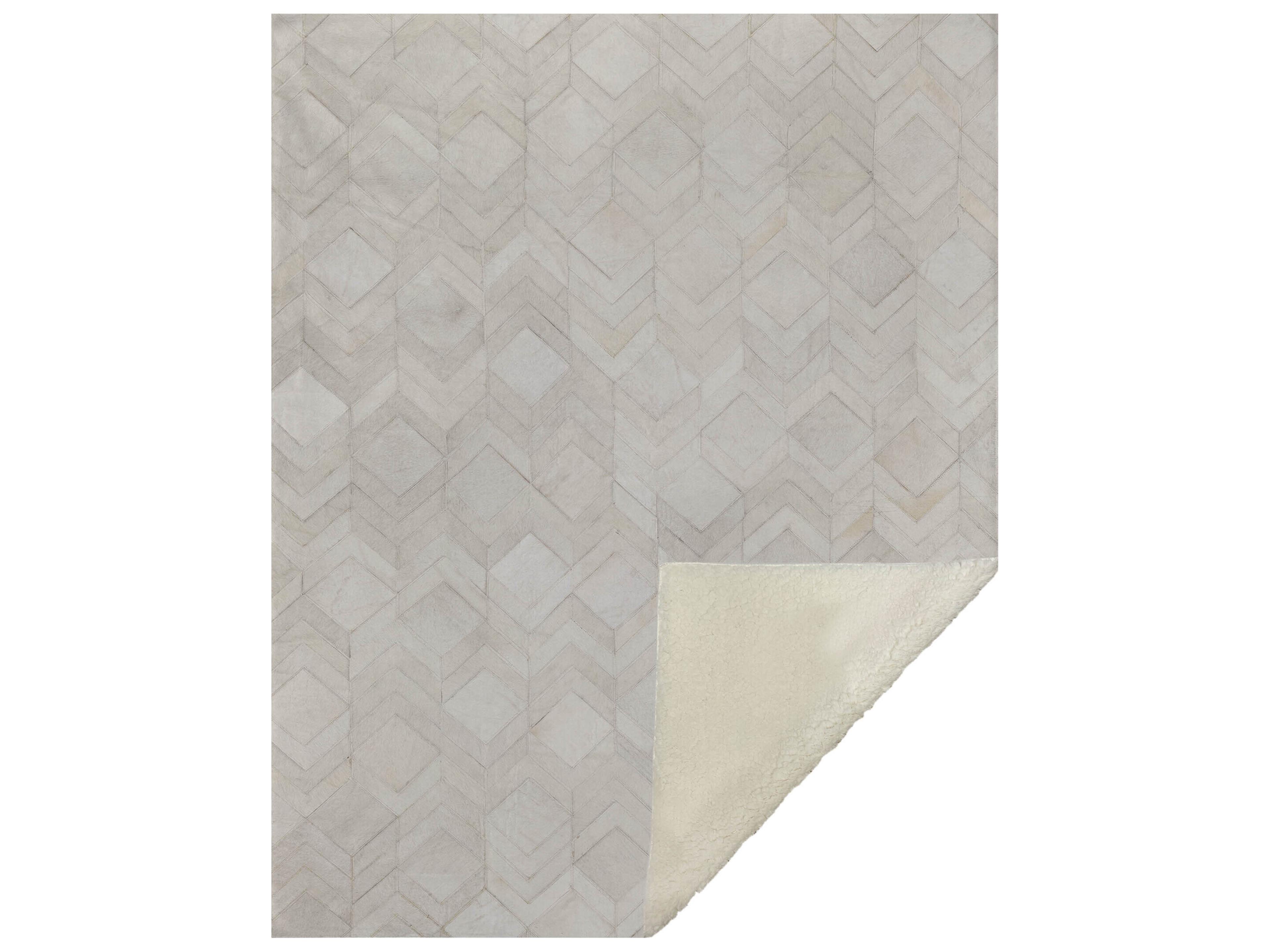 Dalyn Sherpa Ivory Polyester Throw