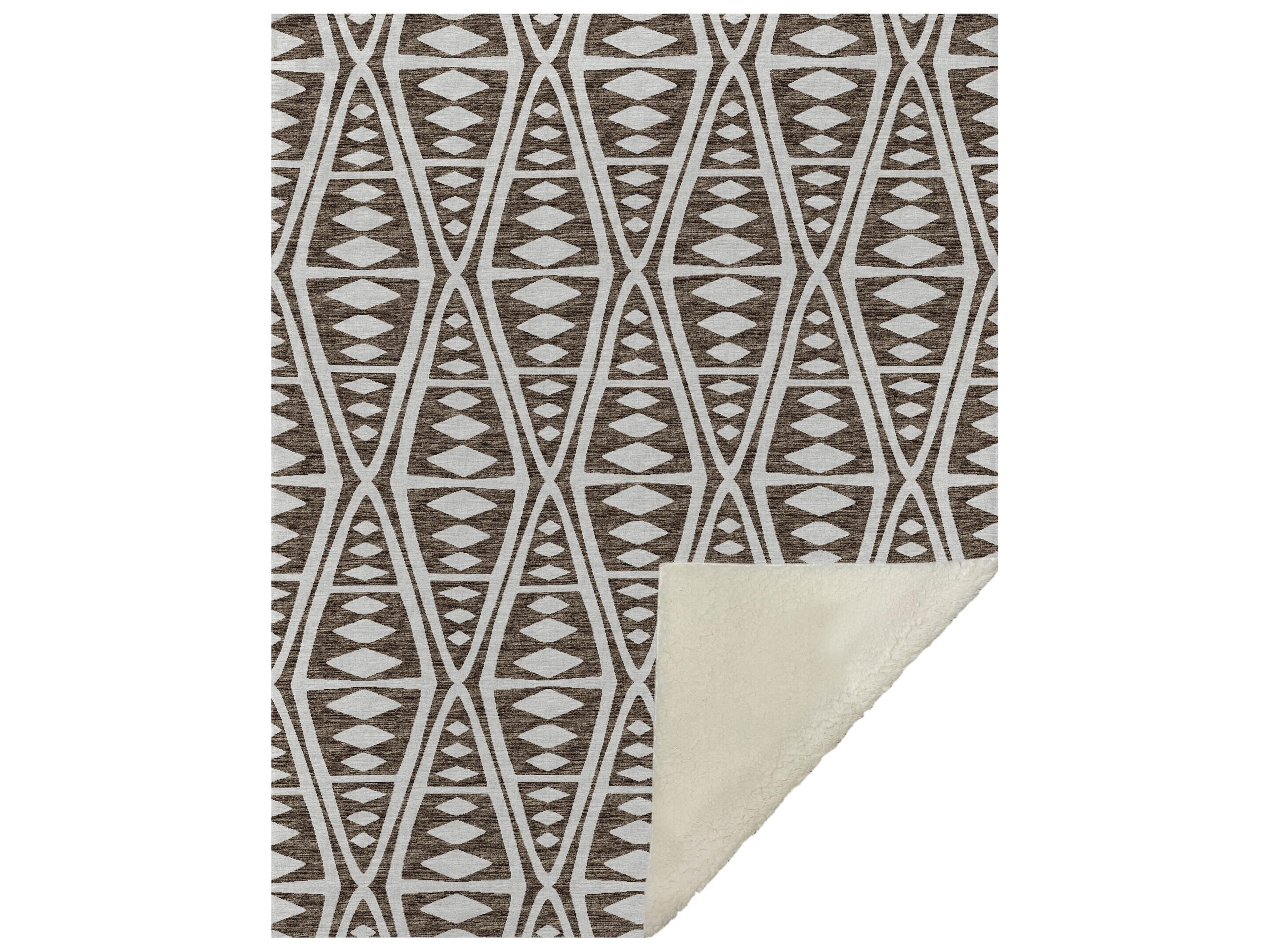 Dalyn Sherpa Brown Polyester Throw