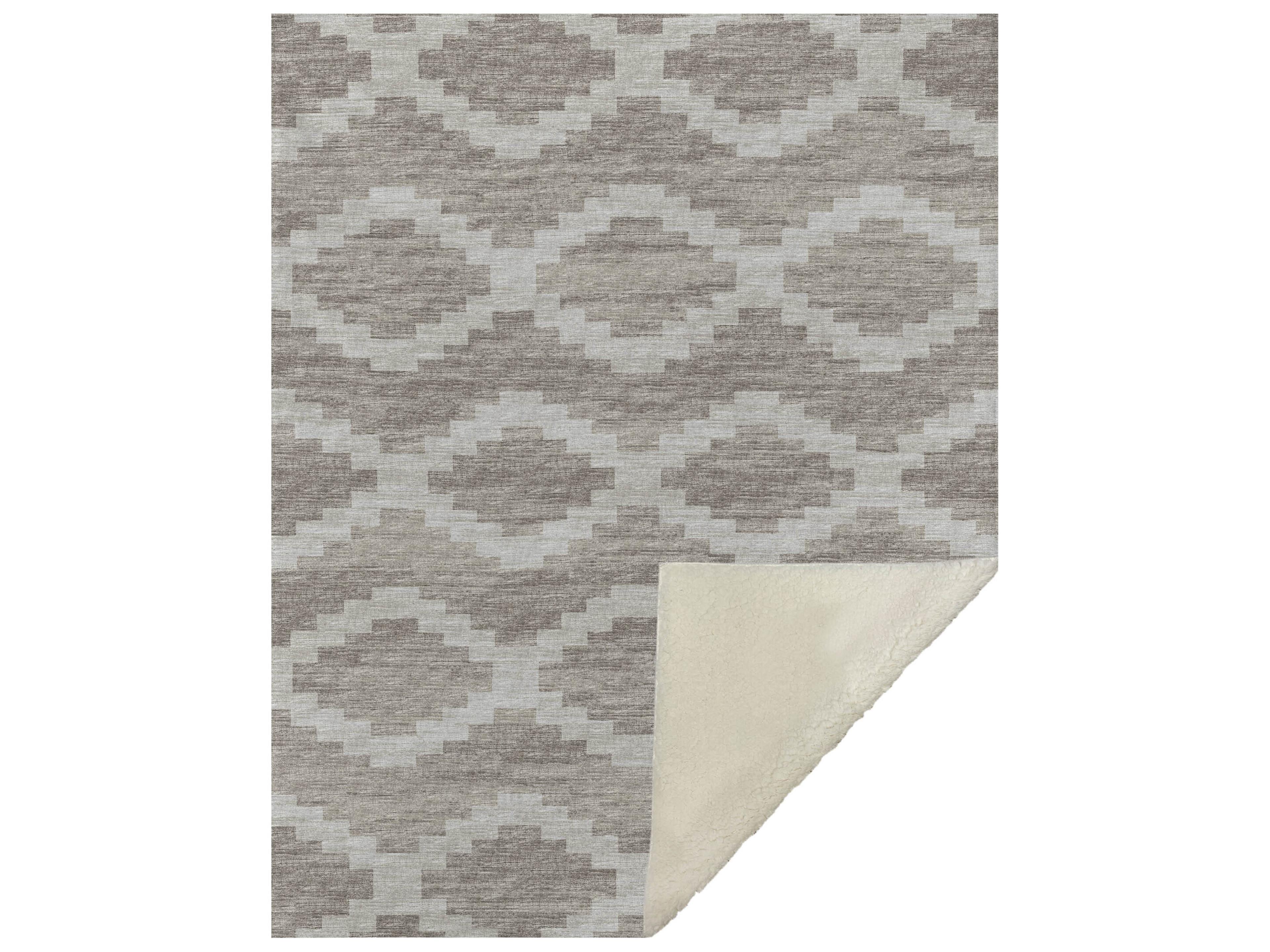 Dalyn Sherpa Neutral Polyester Throw