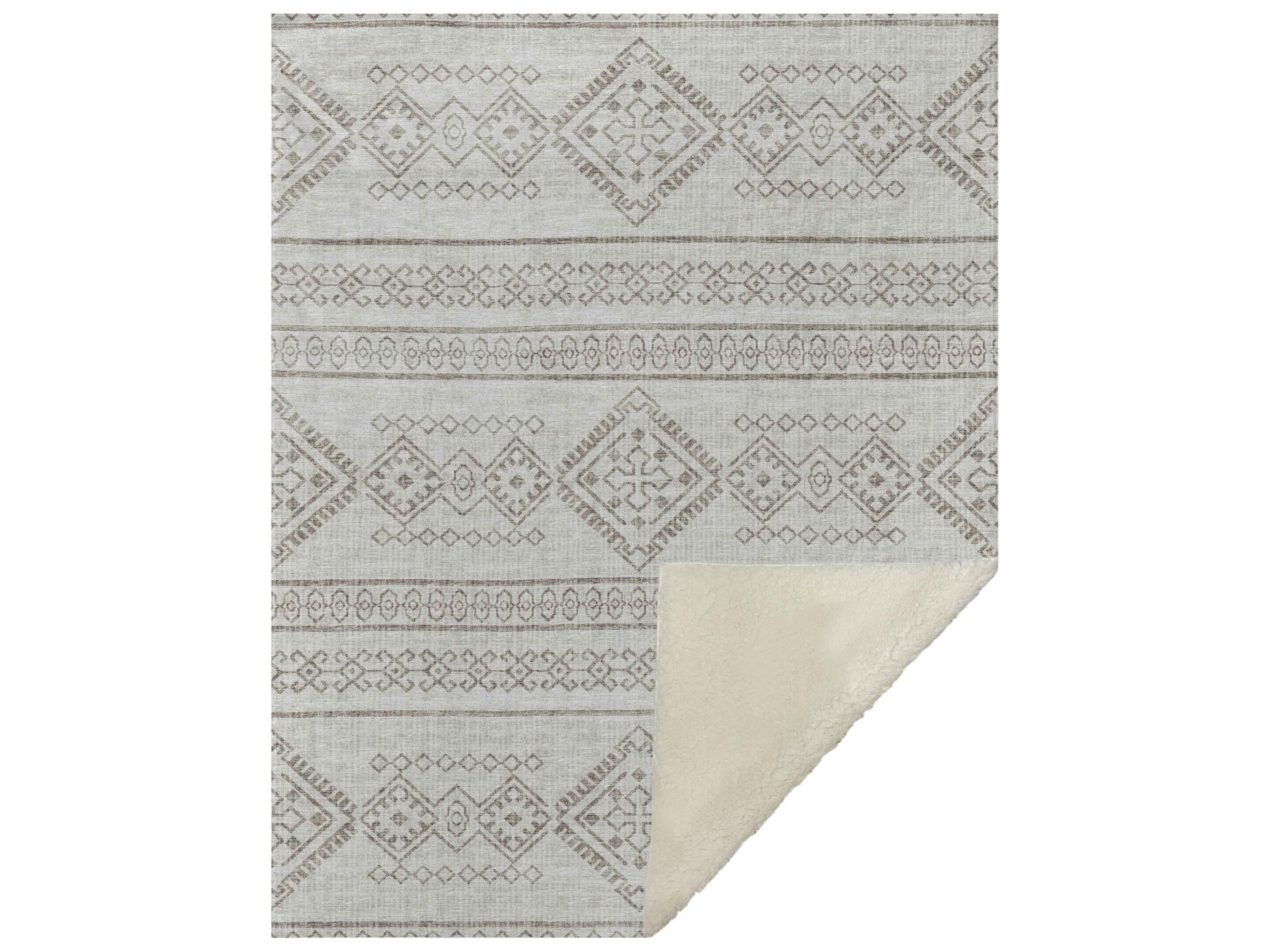 Dalyn Sherpa Neutral Polyester Throw