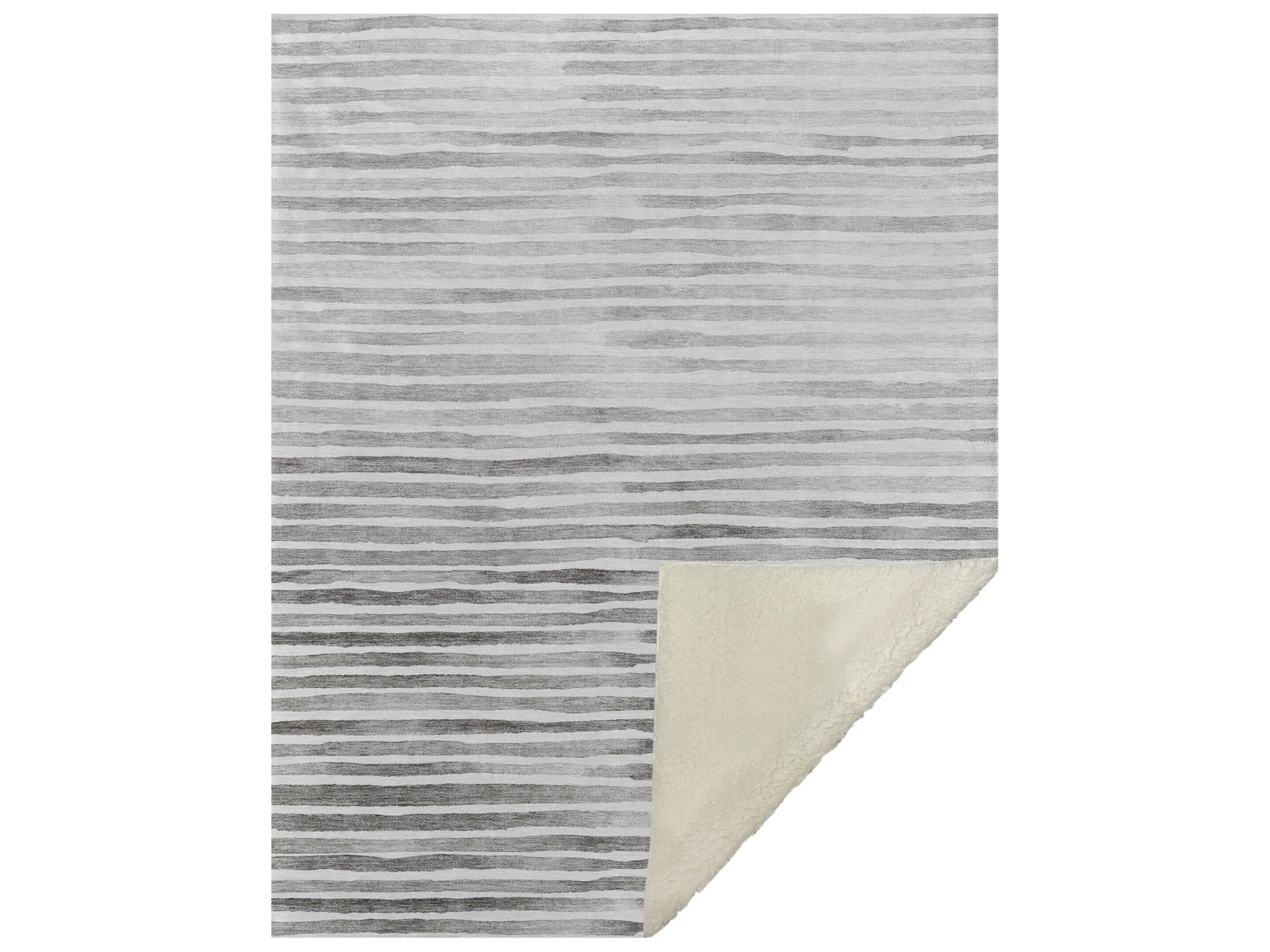 Dalyn Sherpa Gray Polyester Throw