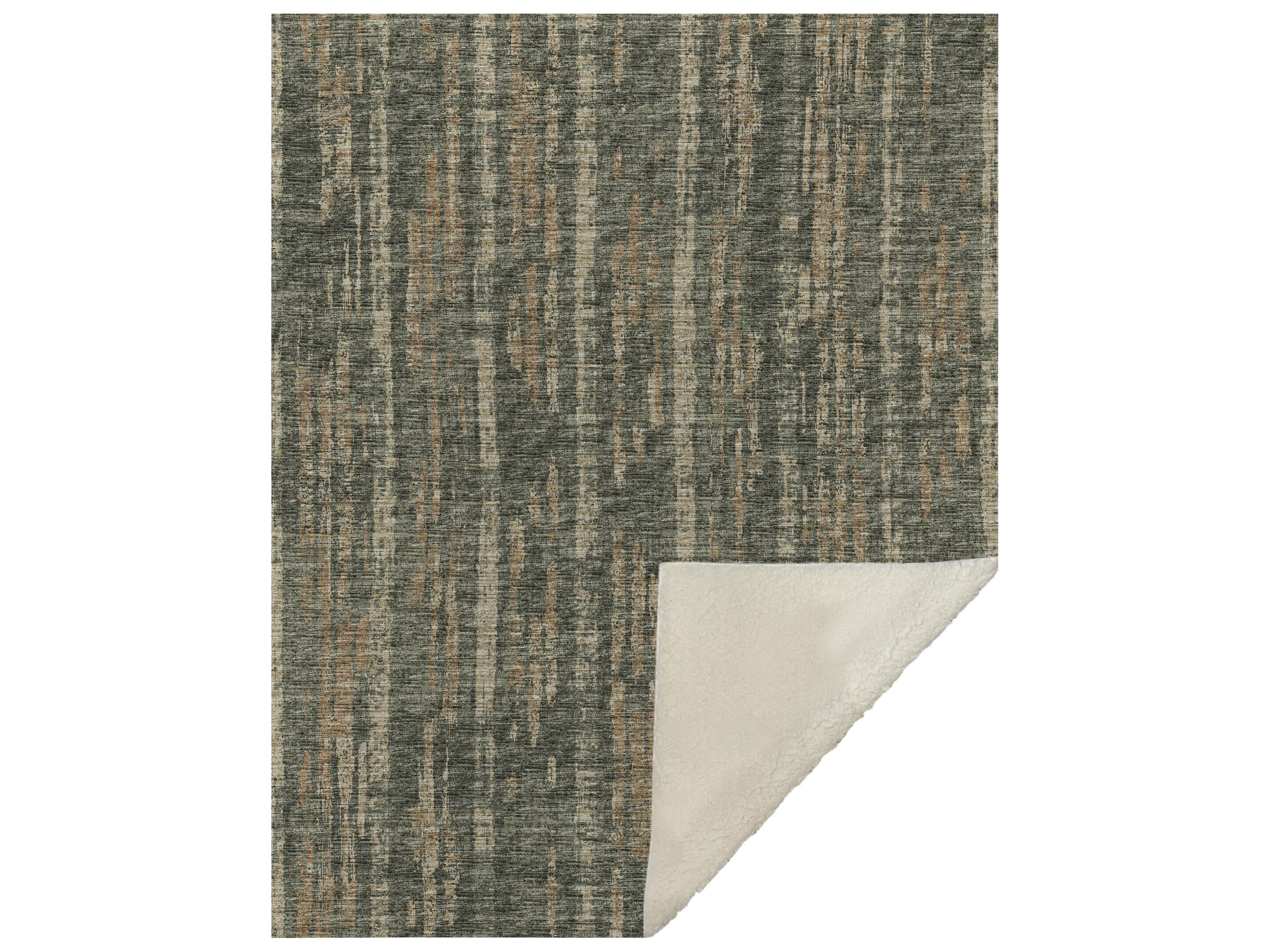 Dalyn Sherpa Green Polyester Throw