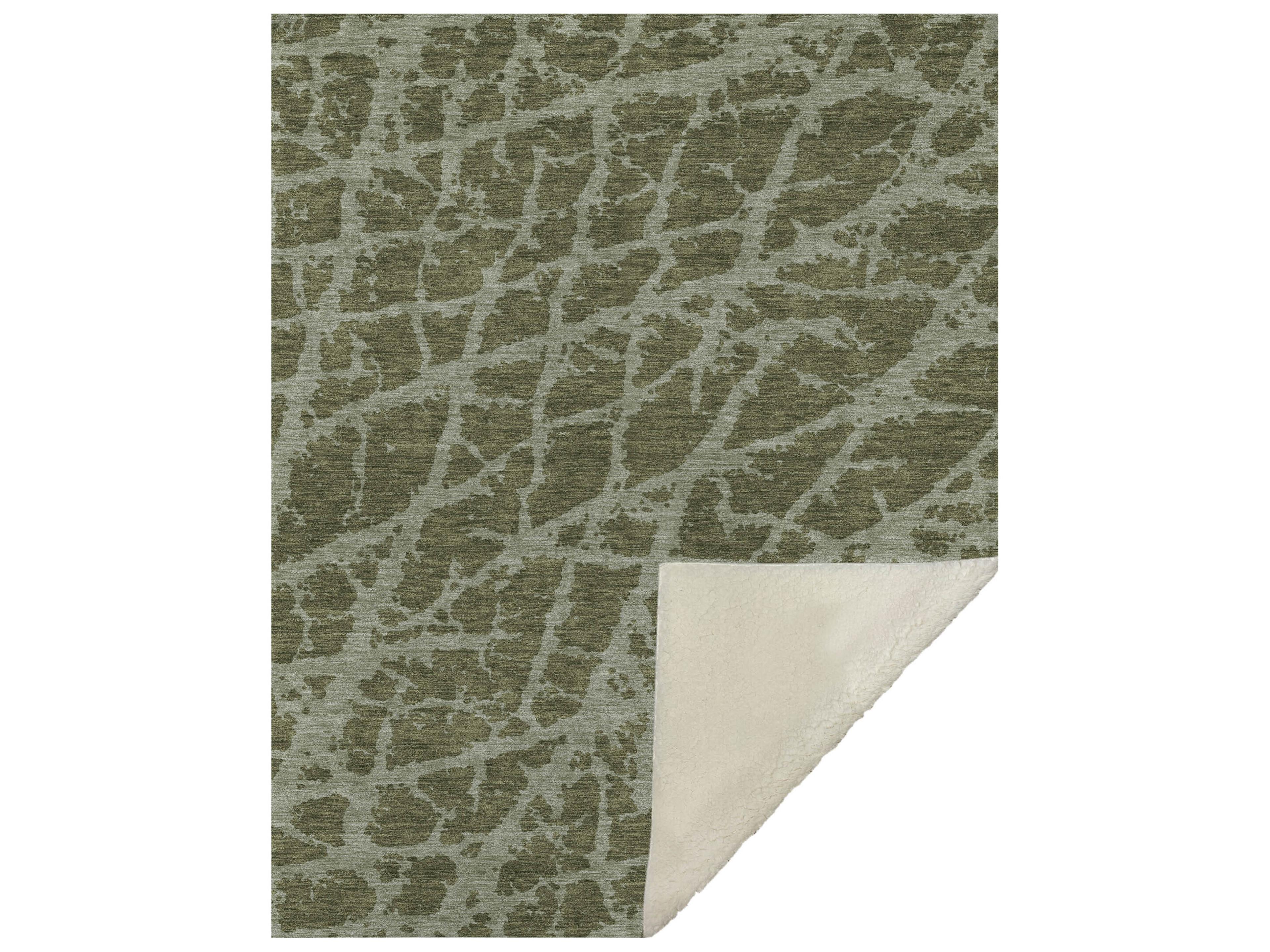 Dalyn Sherpa Green Polyester Throw