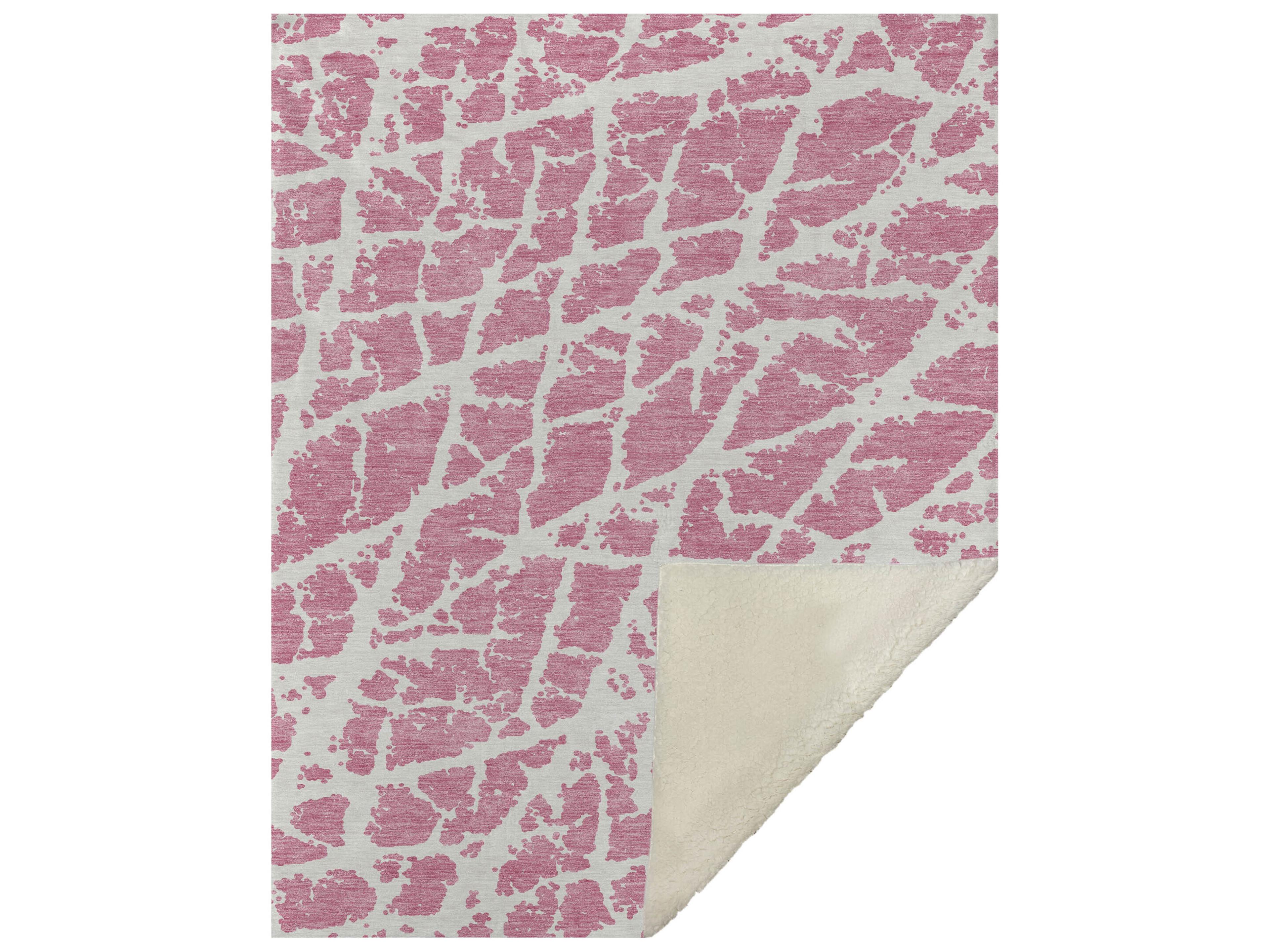 Dalyn Sherpa Pink Polyester Throw