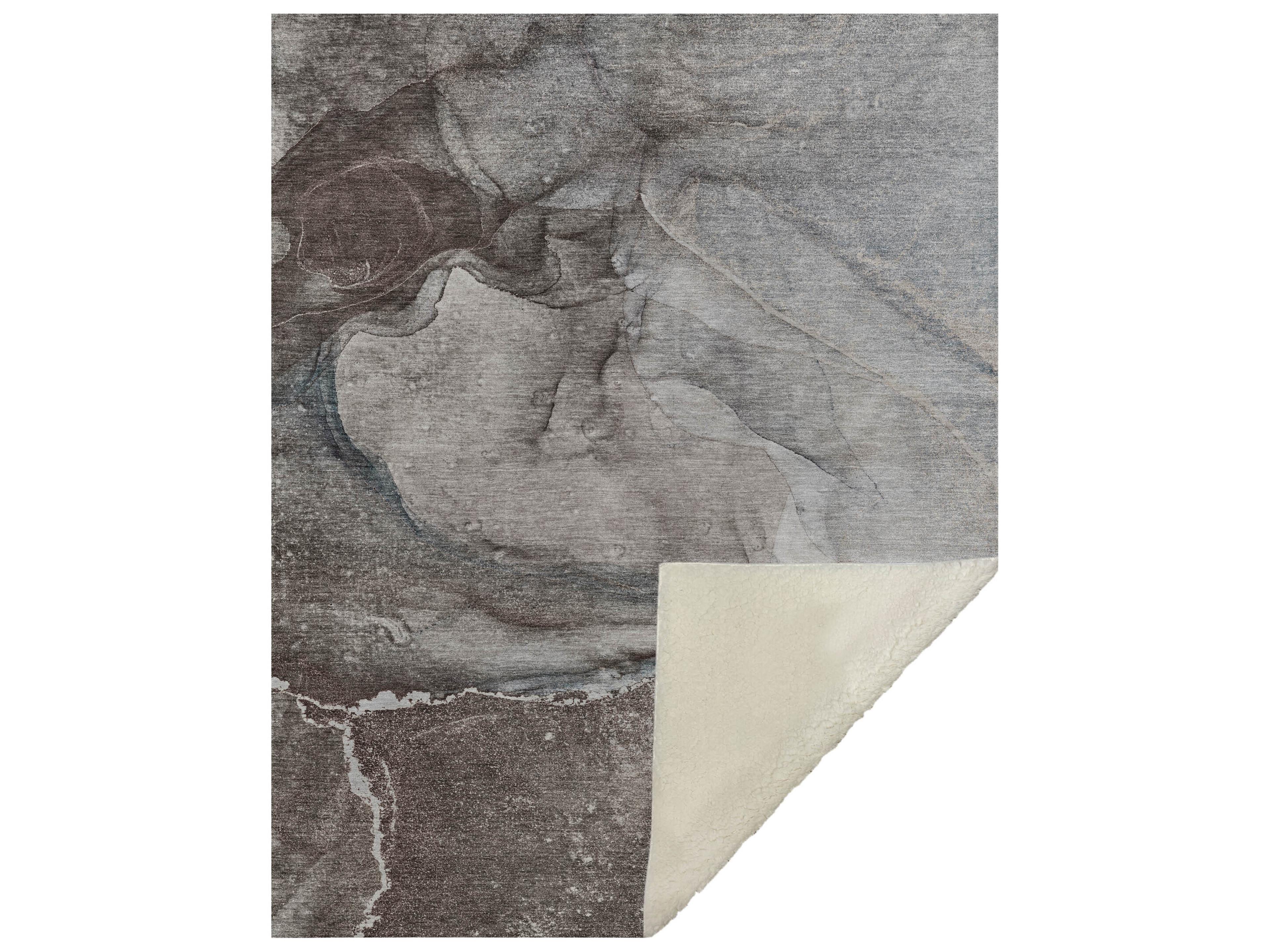 Dalyn Sherpa Brown Polyester Throw