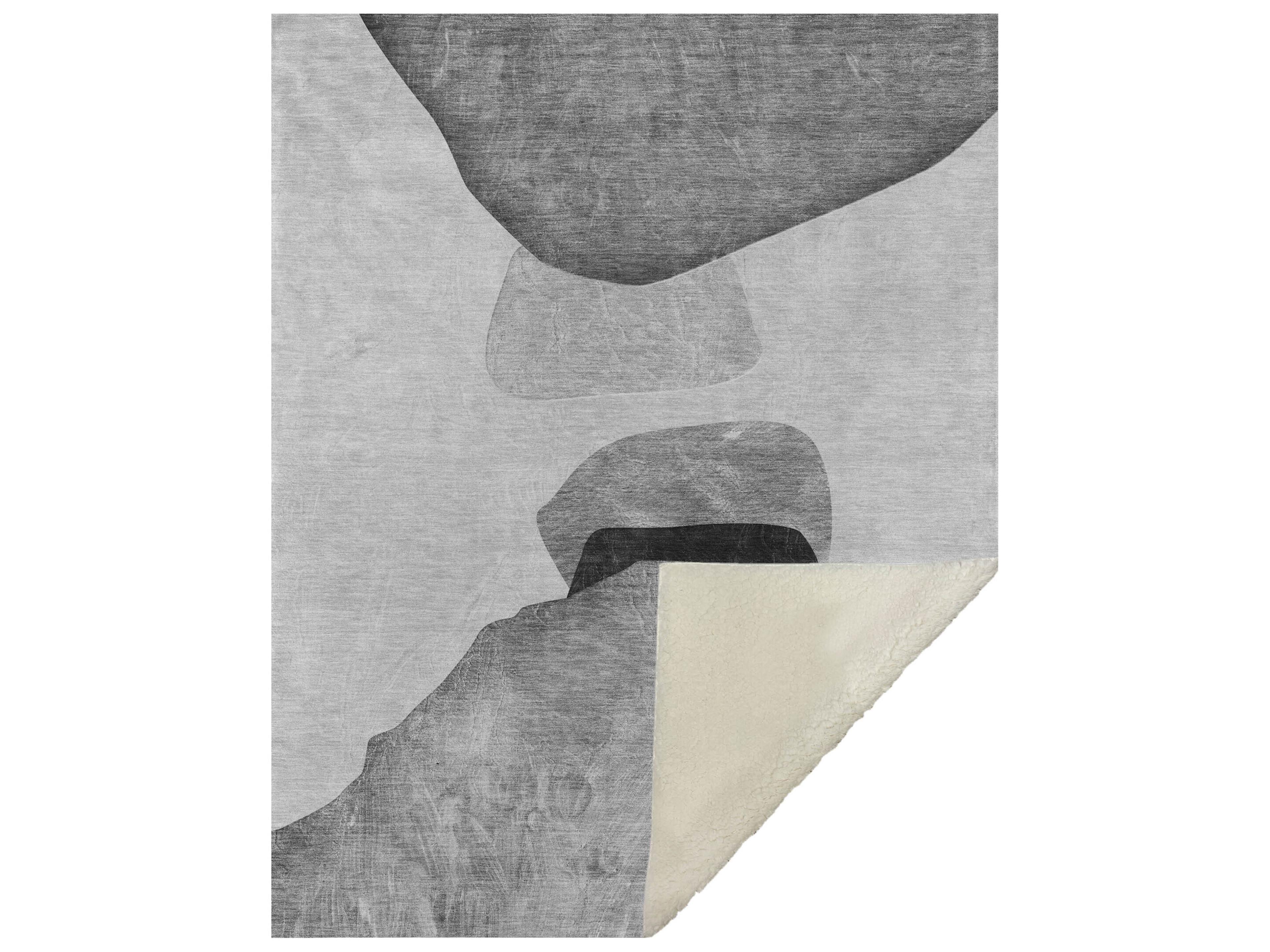 Dalyn Sherpa Gray Polyester Throw