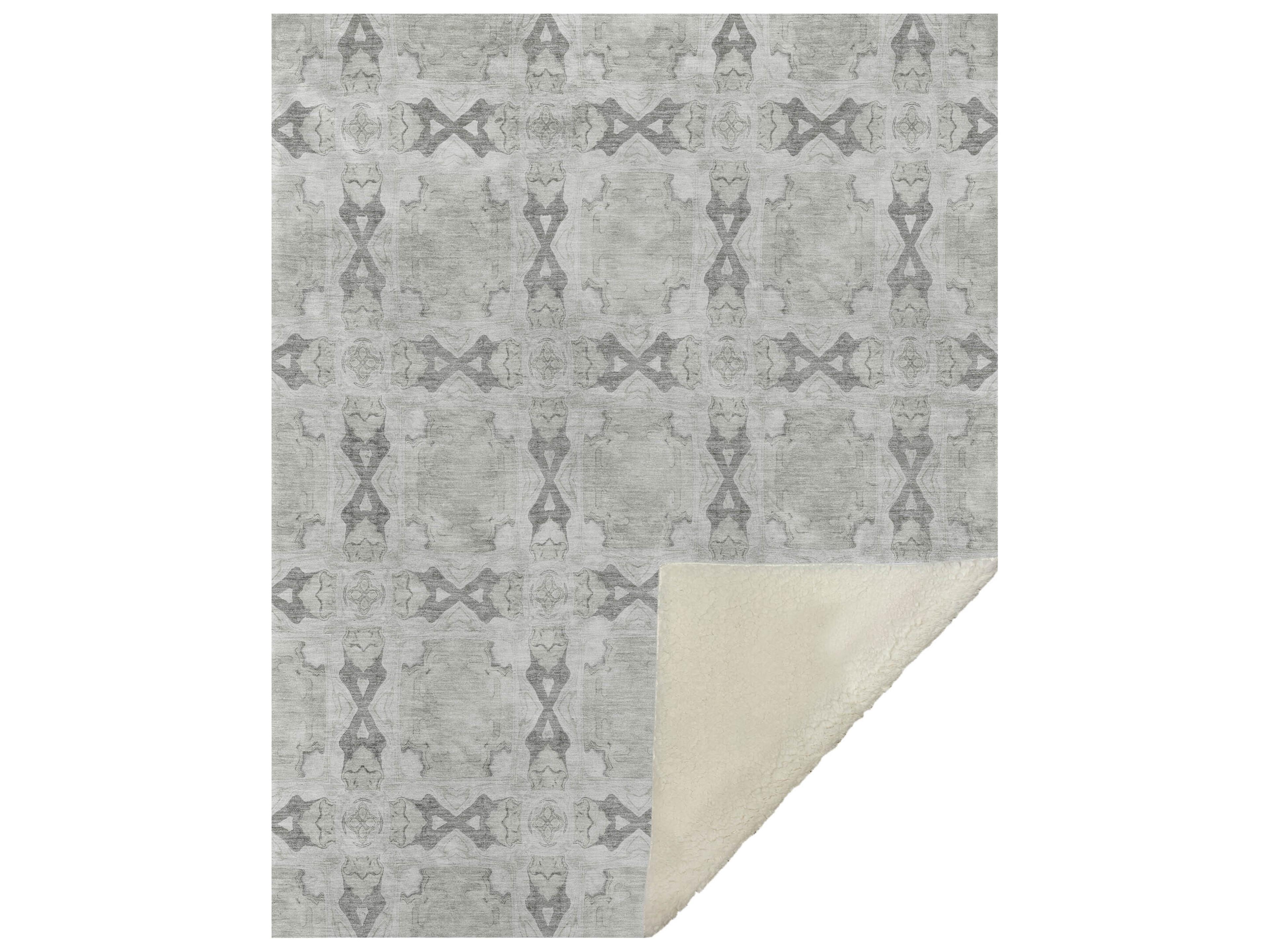 Dalyn Sherpa Ivory Polyester Throw