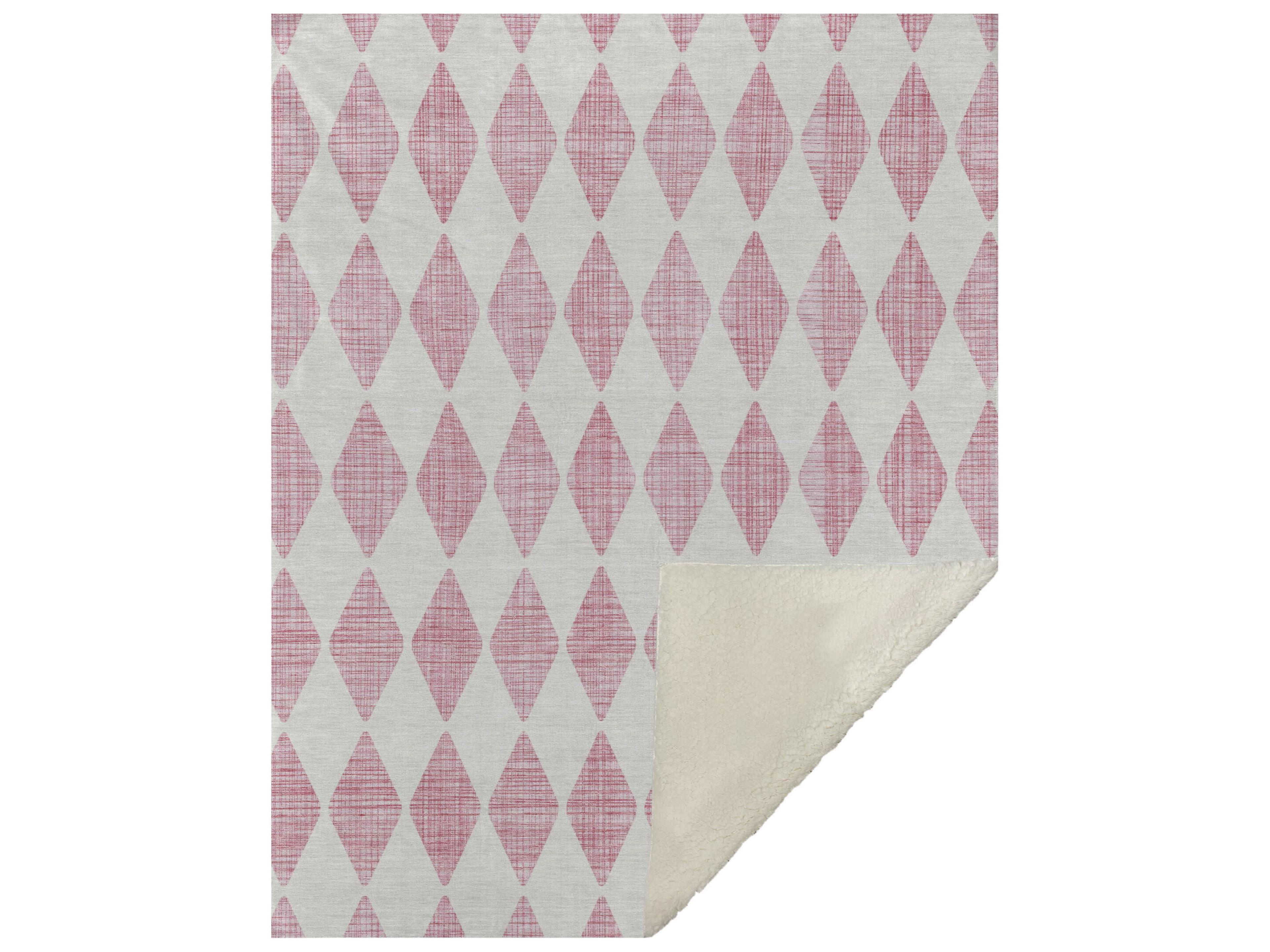 Dalyn Sherpa Pink Polyester Throw