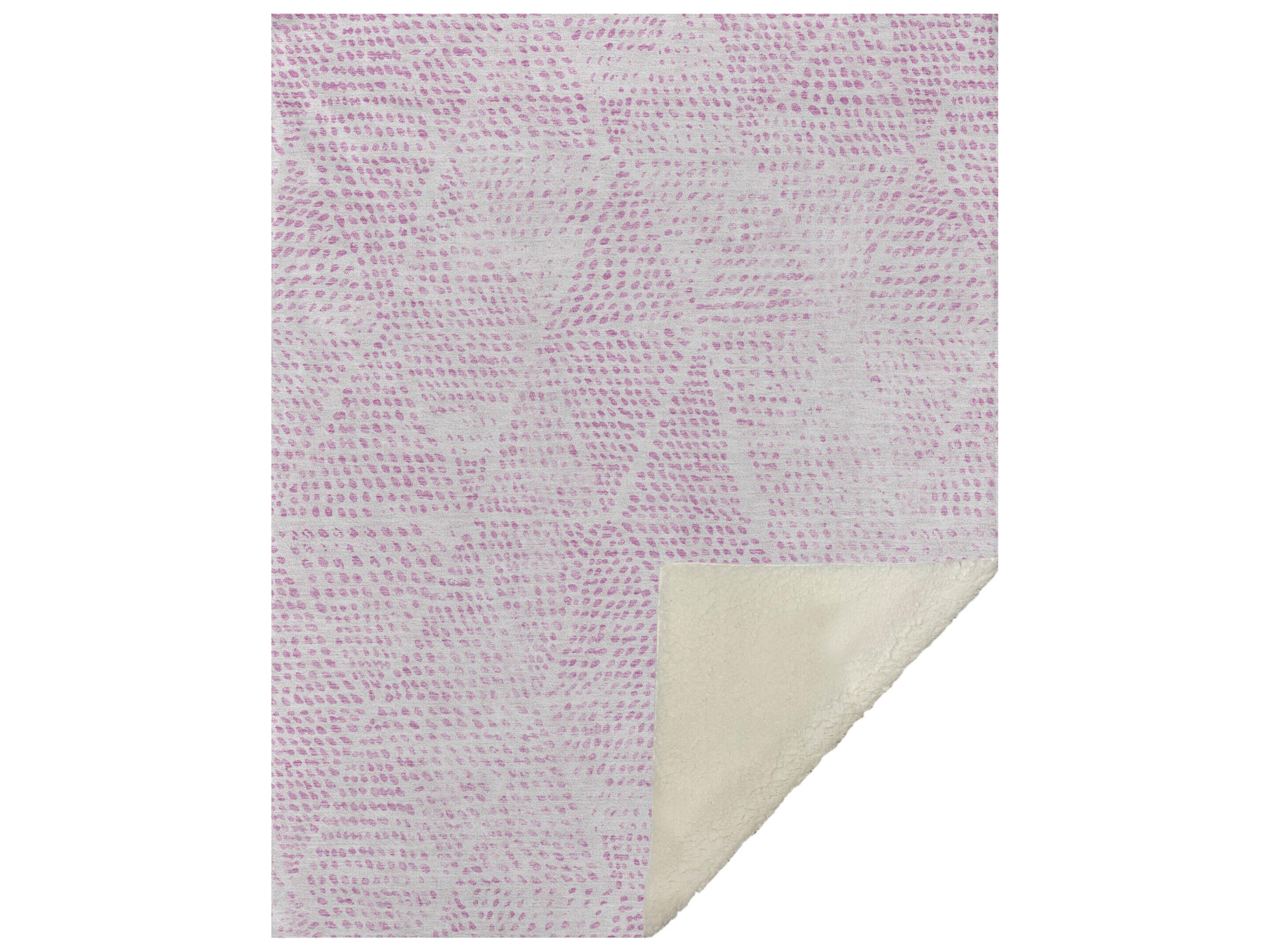 Dalyn Sherpa Pink Polyester Throw